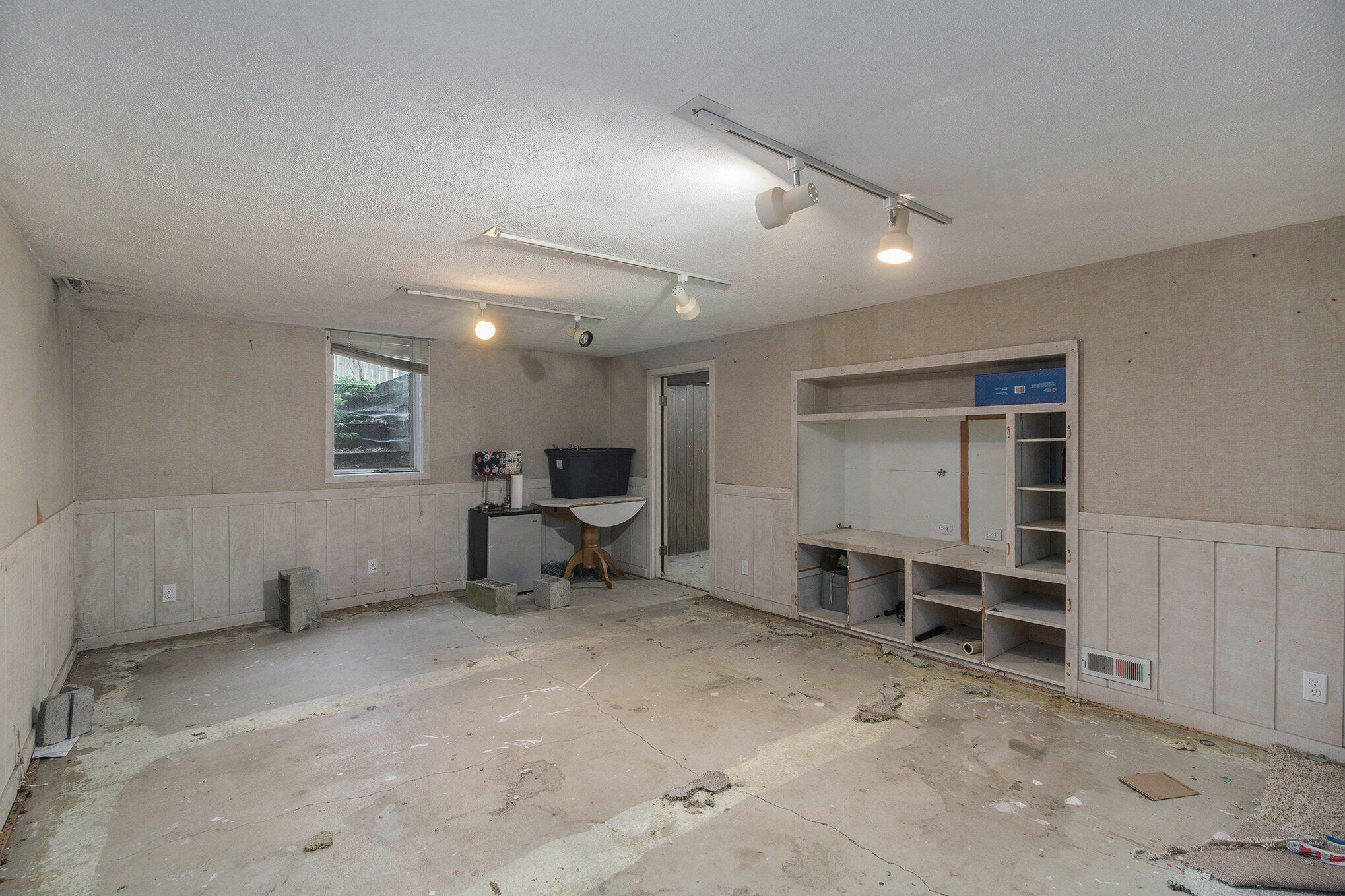 7367 Terrace Lane