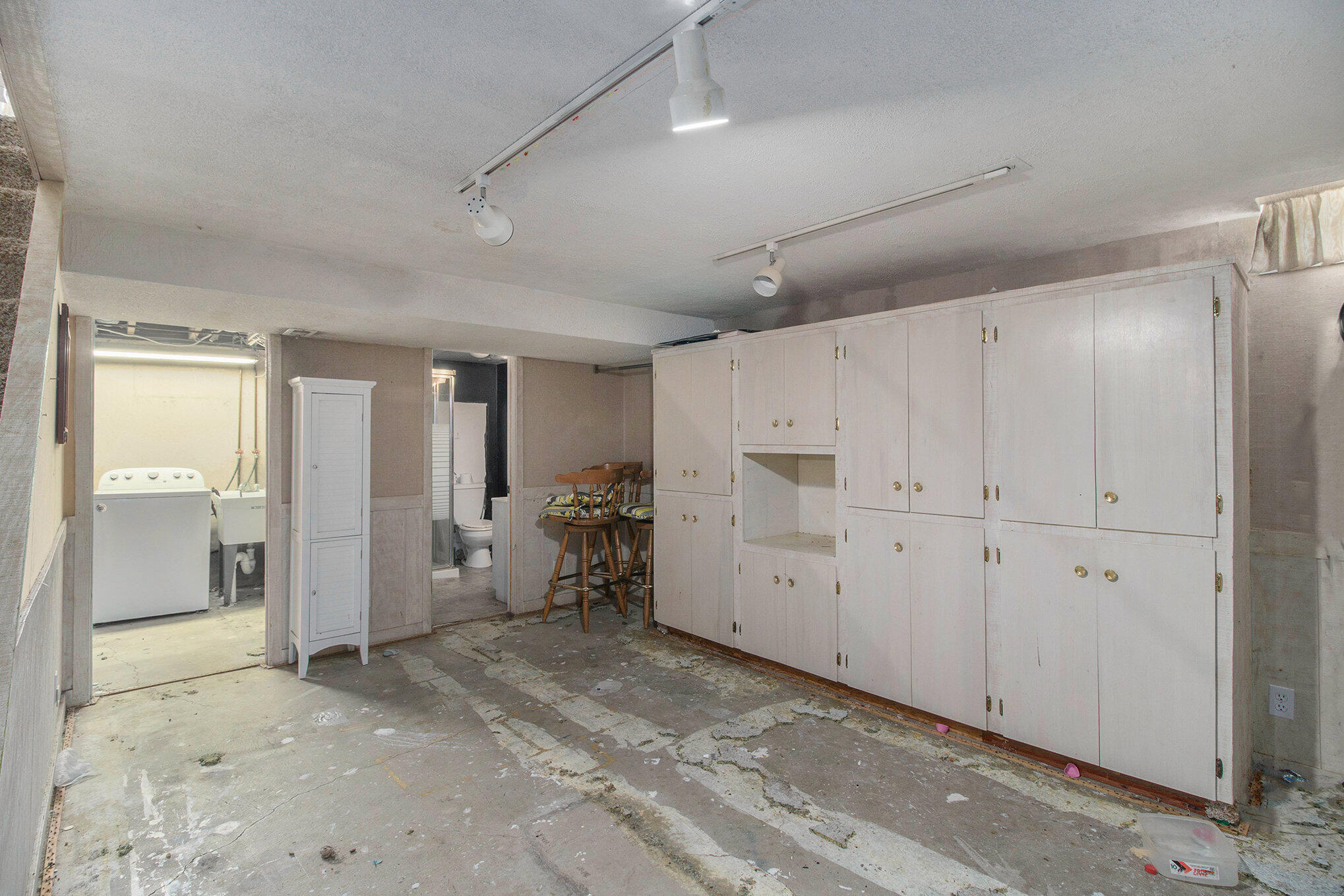 7367 Terrace Lane