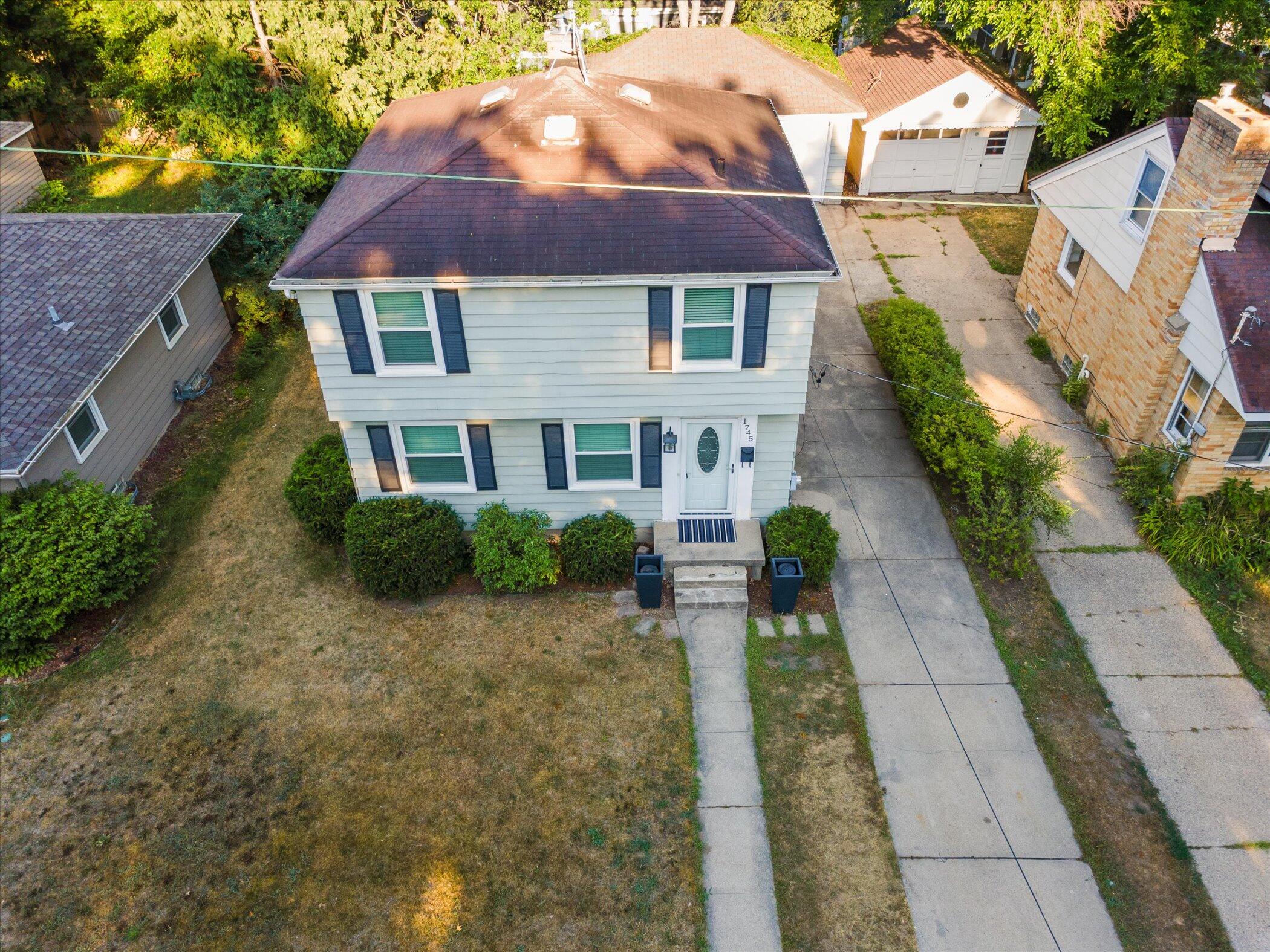 1745 Sylvan Avenue SE