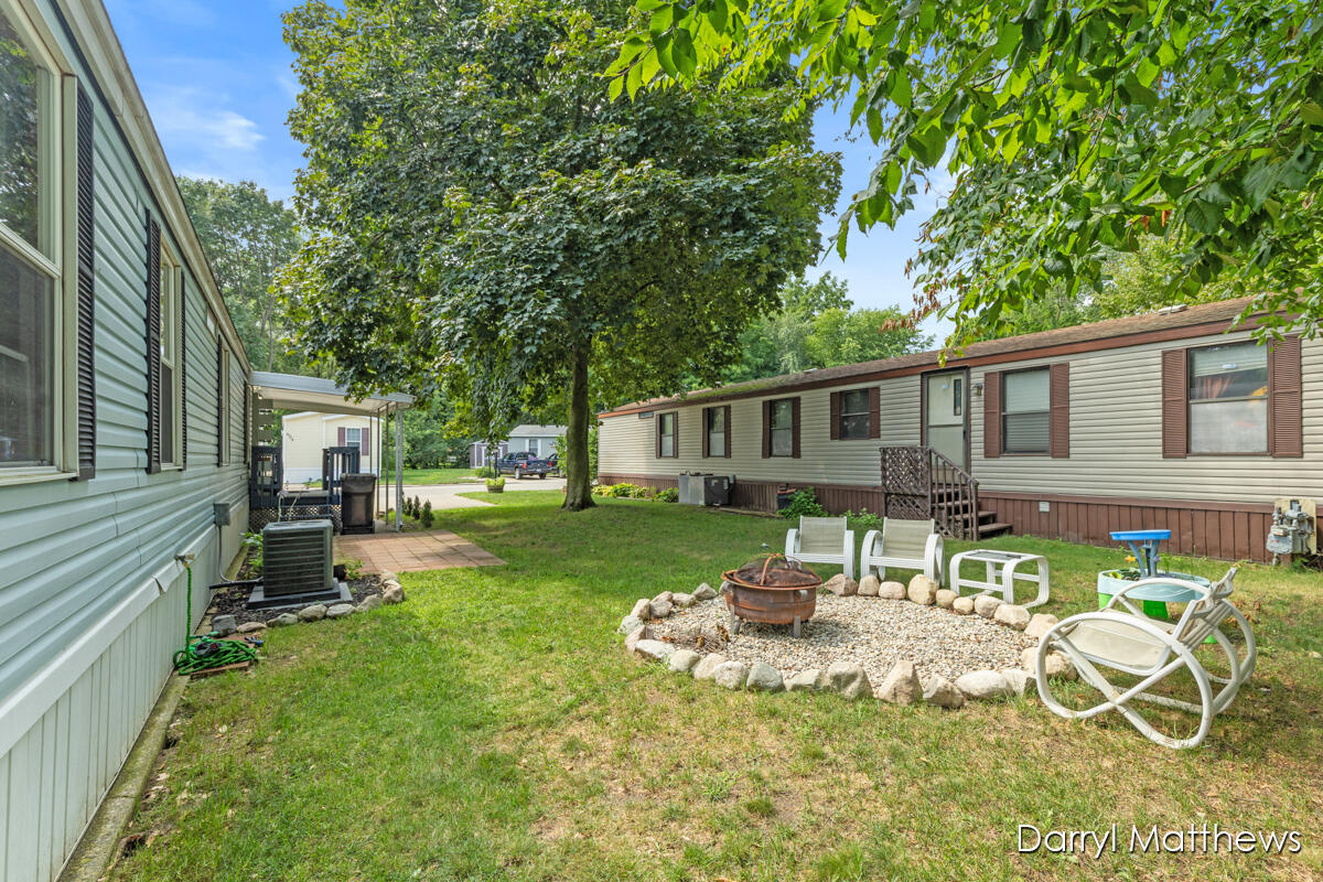 5772 Pinebrook Avenue SE