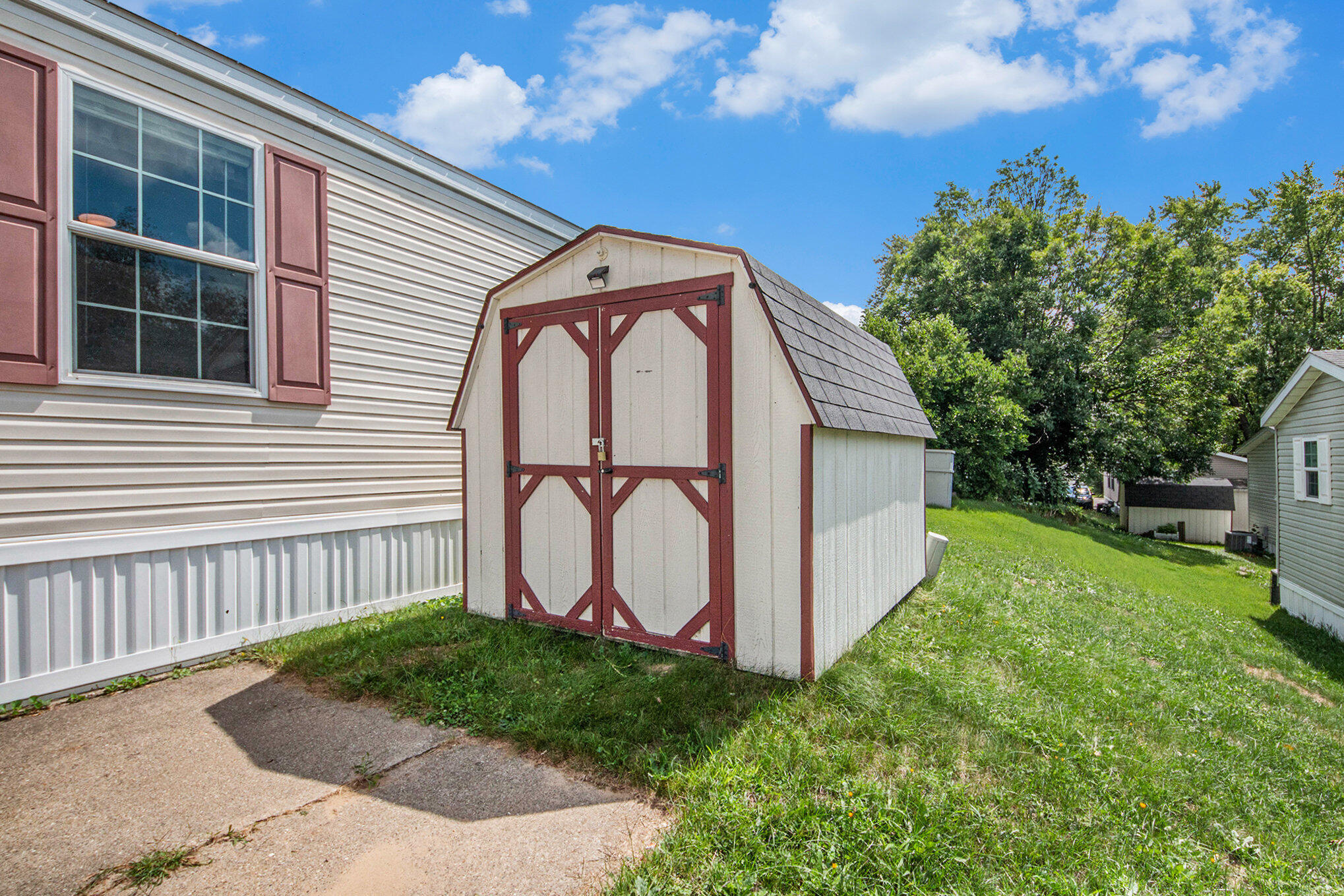 3658 Saint Moritz Street NW