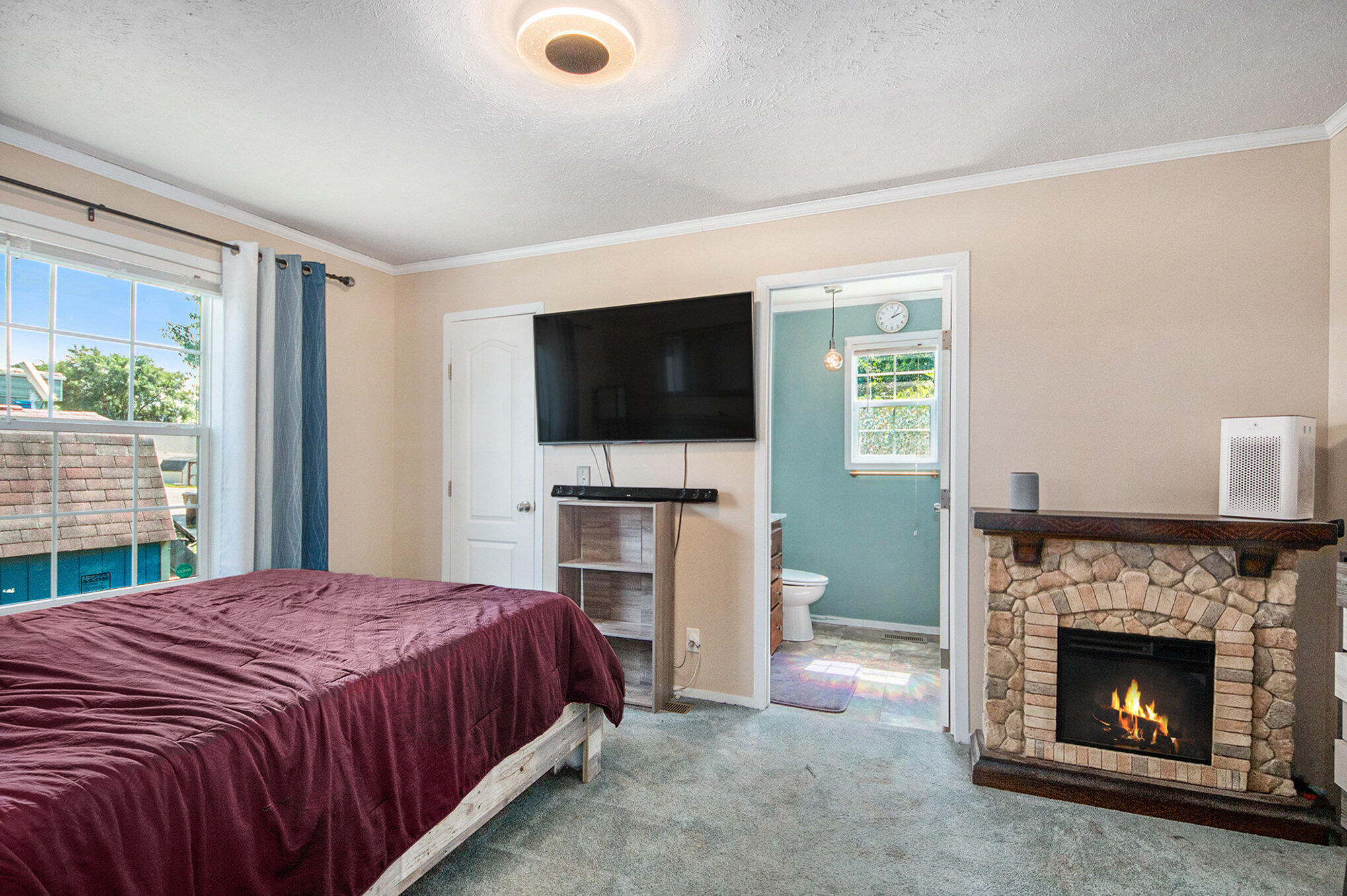 3658 Saint Moritz Street NW