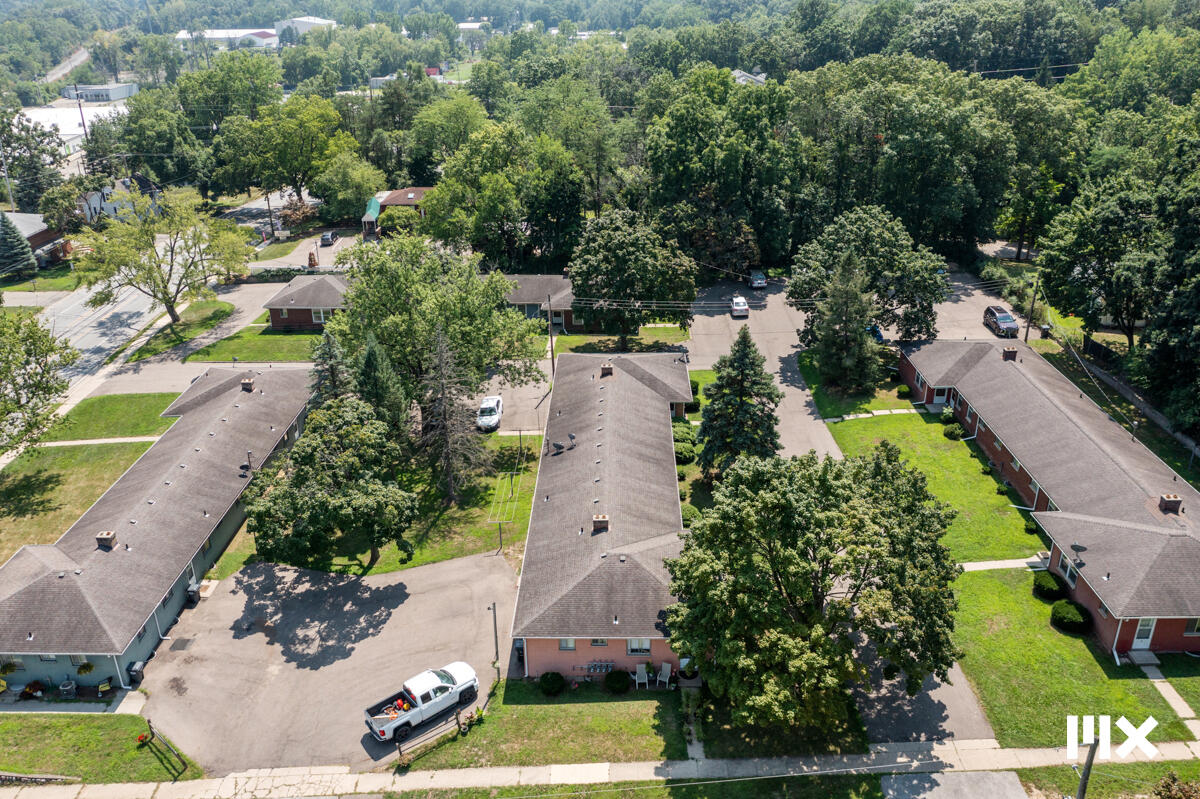 2826 S Burdick Street