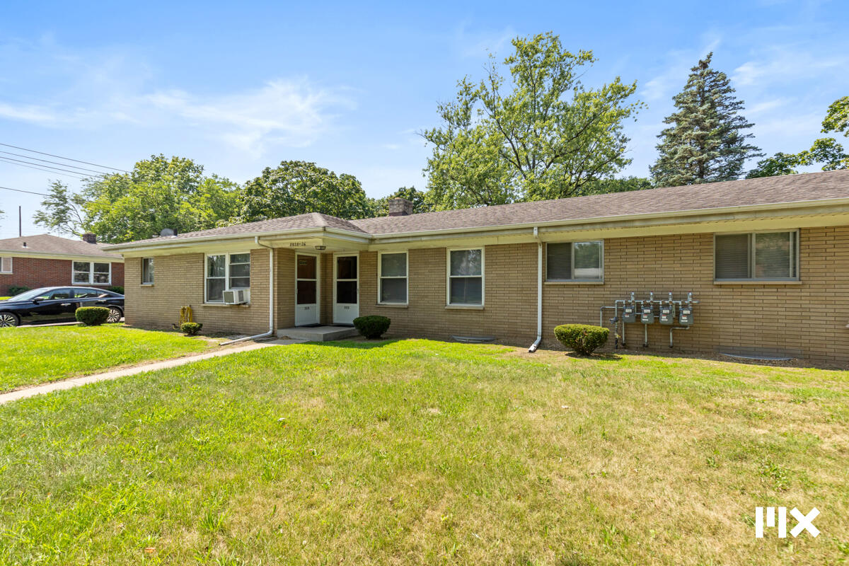 2826 S Burdick Street