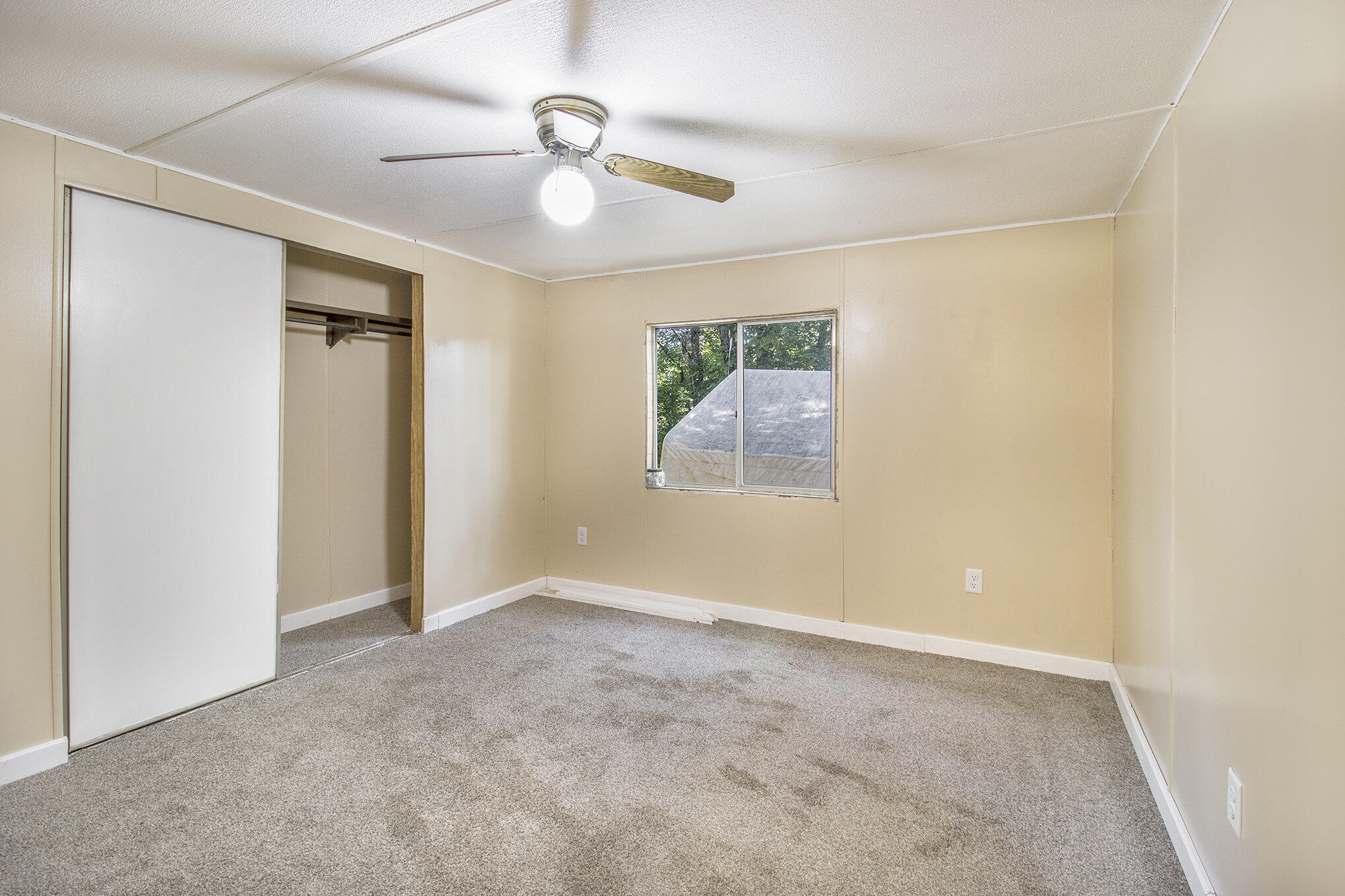 8314 S Poplar Avenue