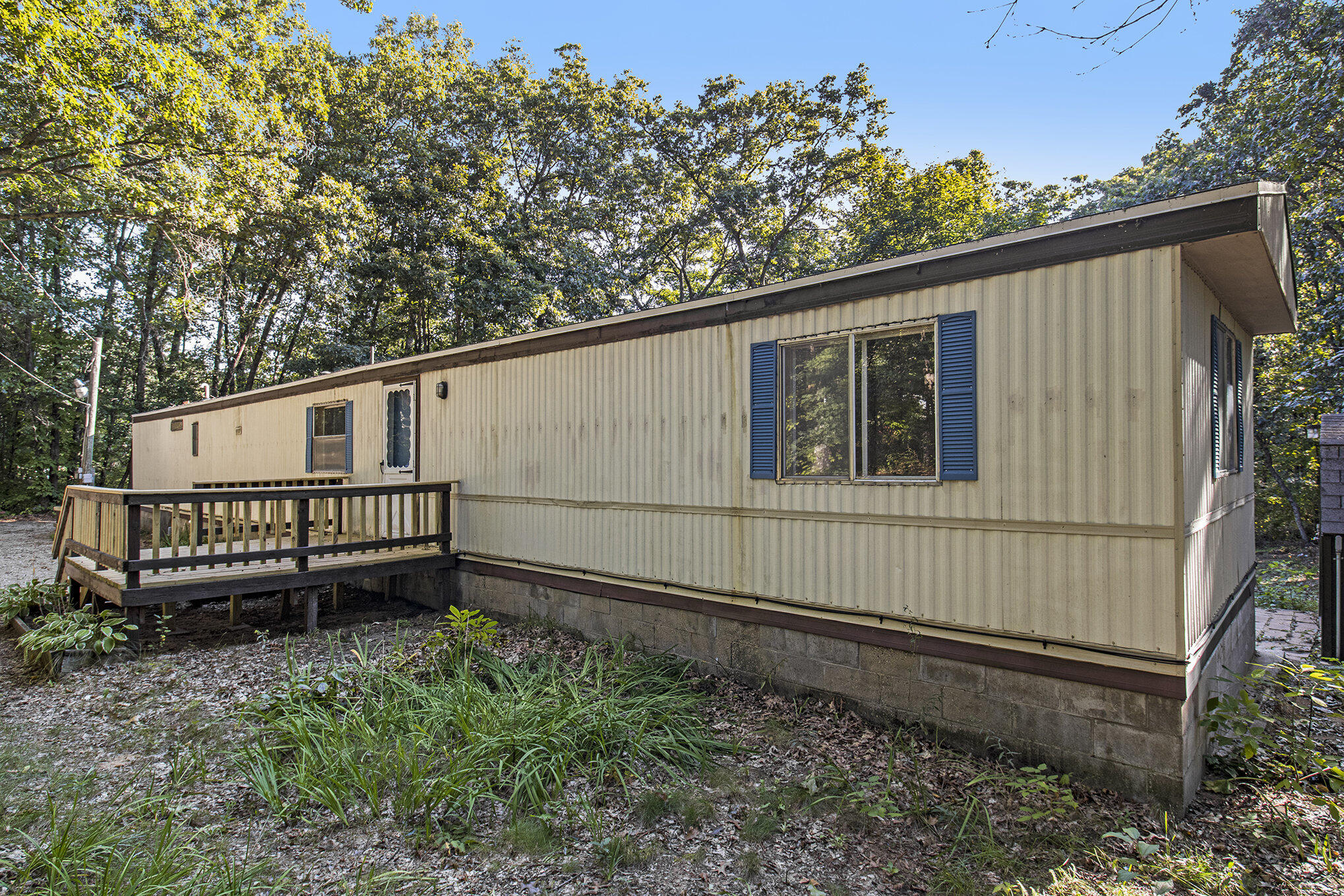 8314 S Poplar Avenue