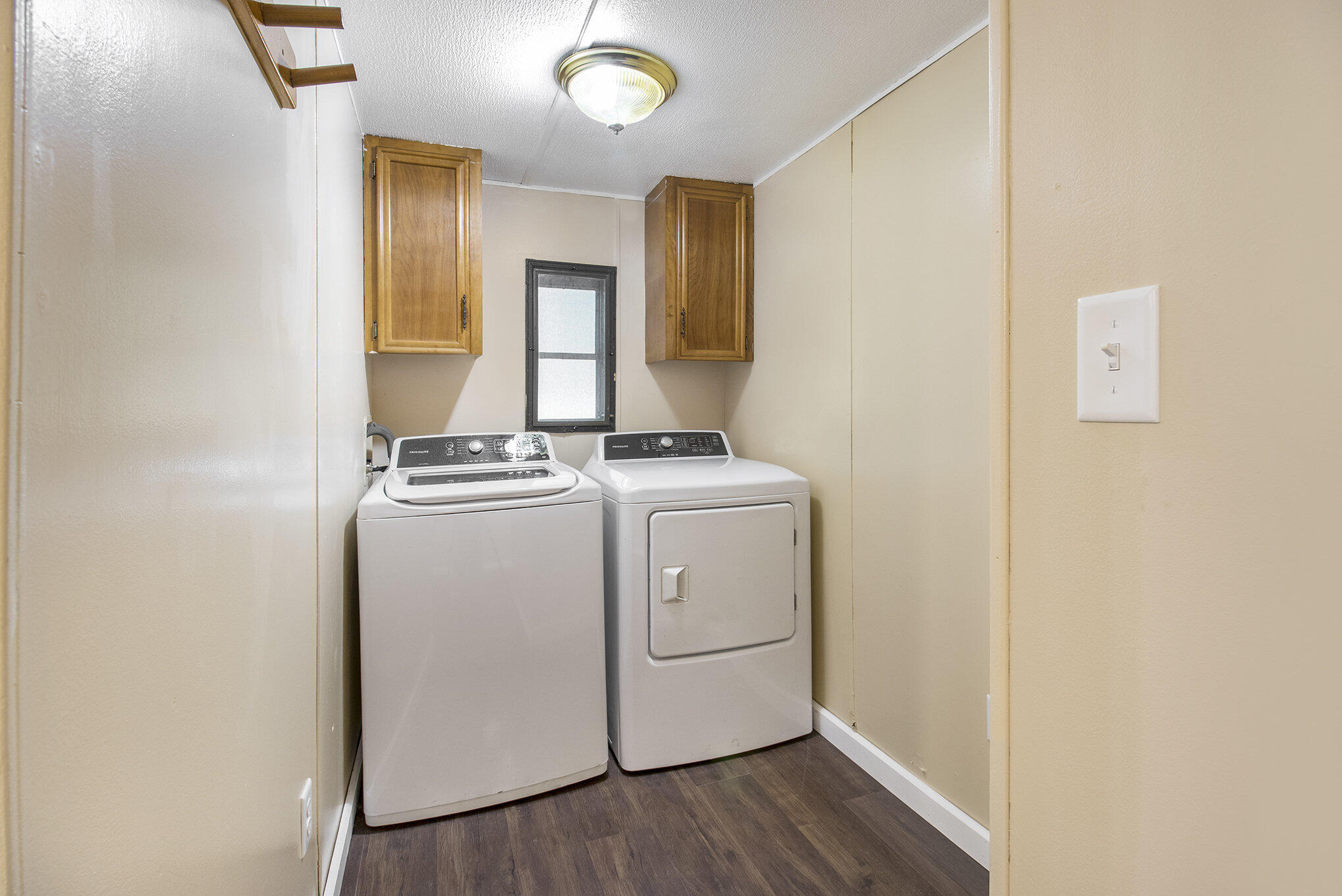 8314 S Poplar Avenue