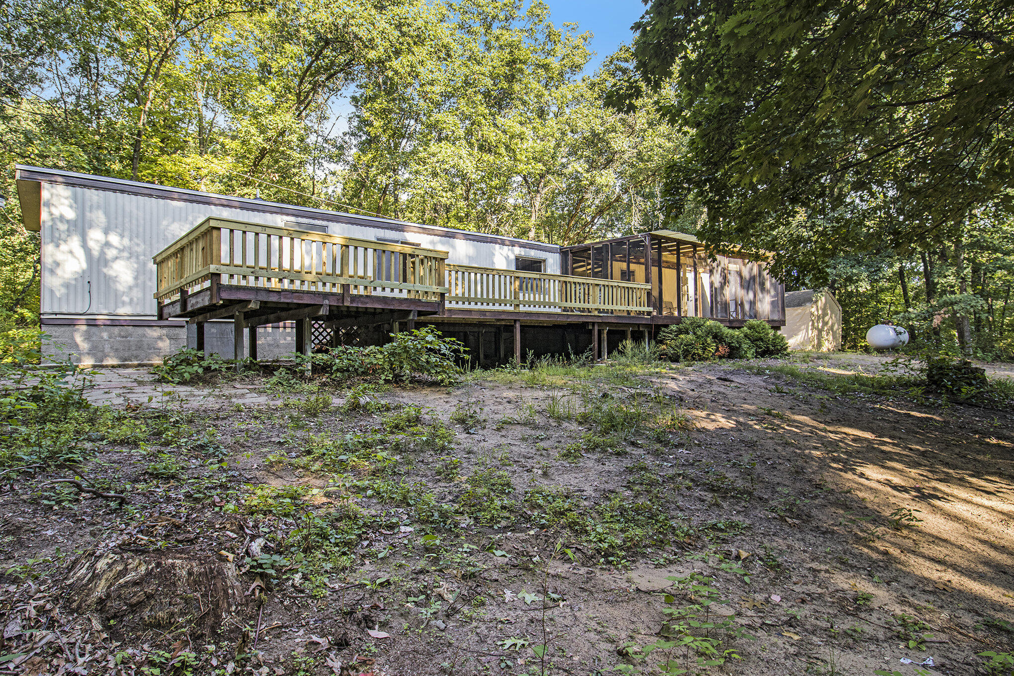 8314 S Poplar Avenue