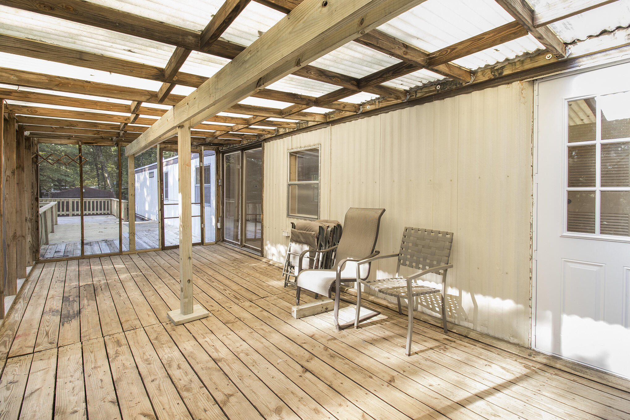 8314 S Poplar Avenue