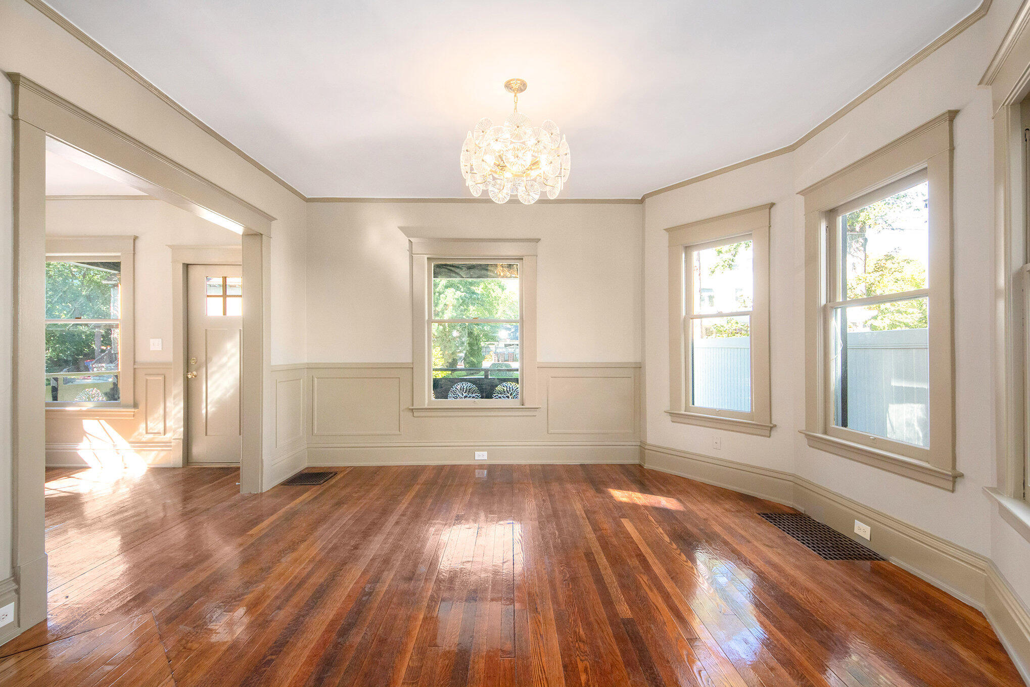 70 Grand Avenue NE