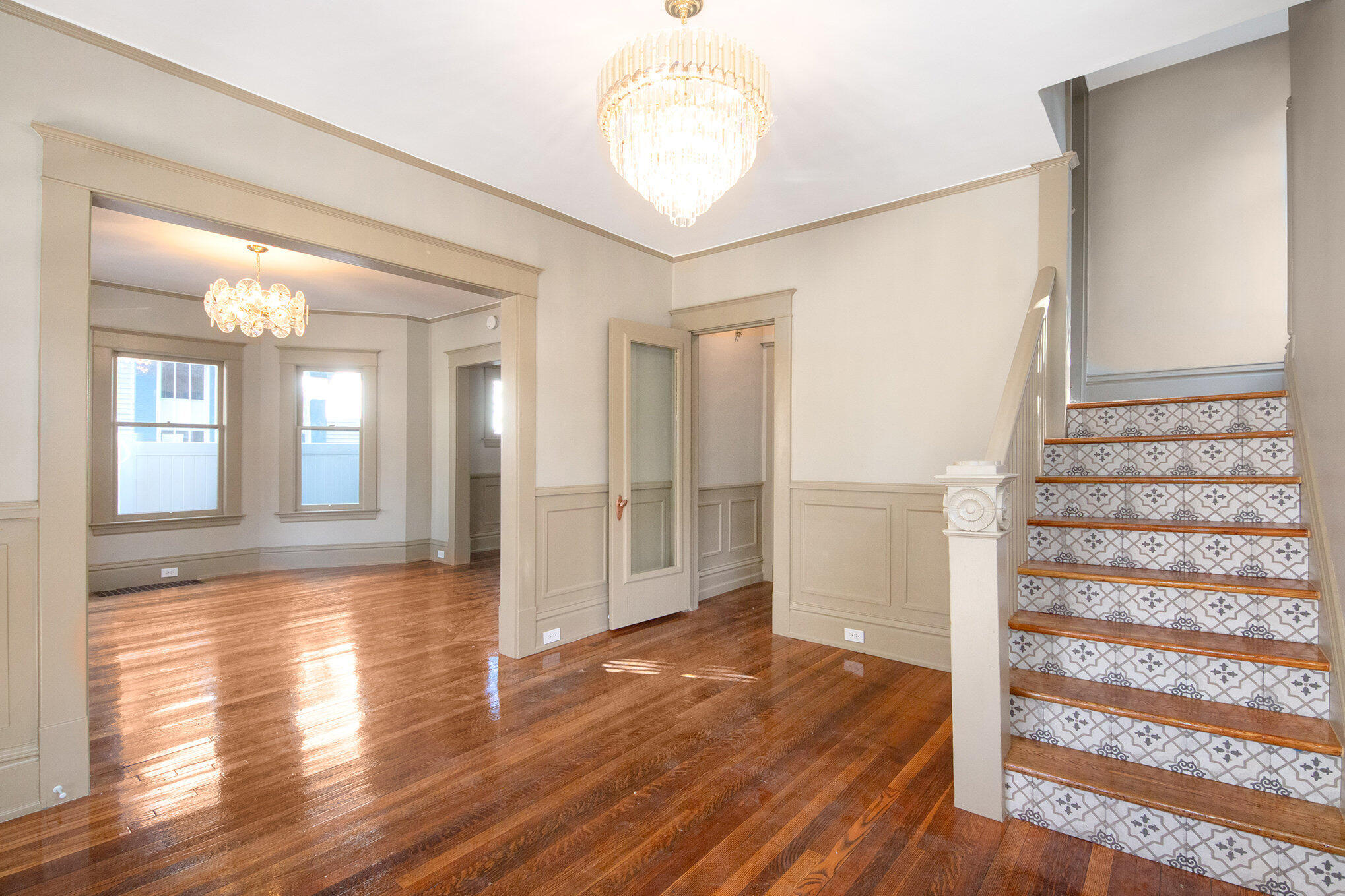 70 Grand Avenue NE