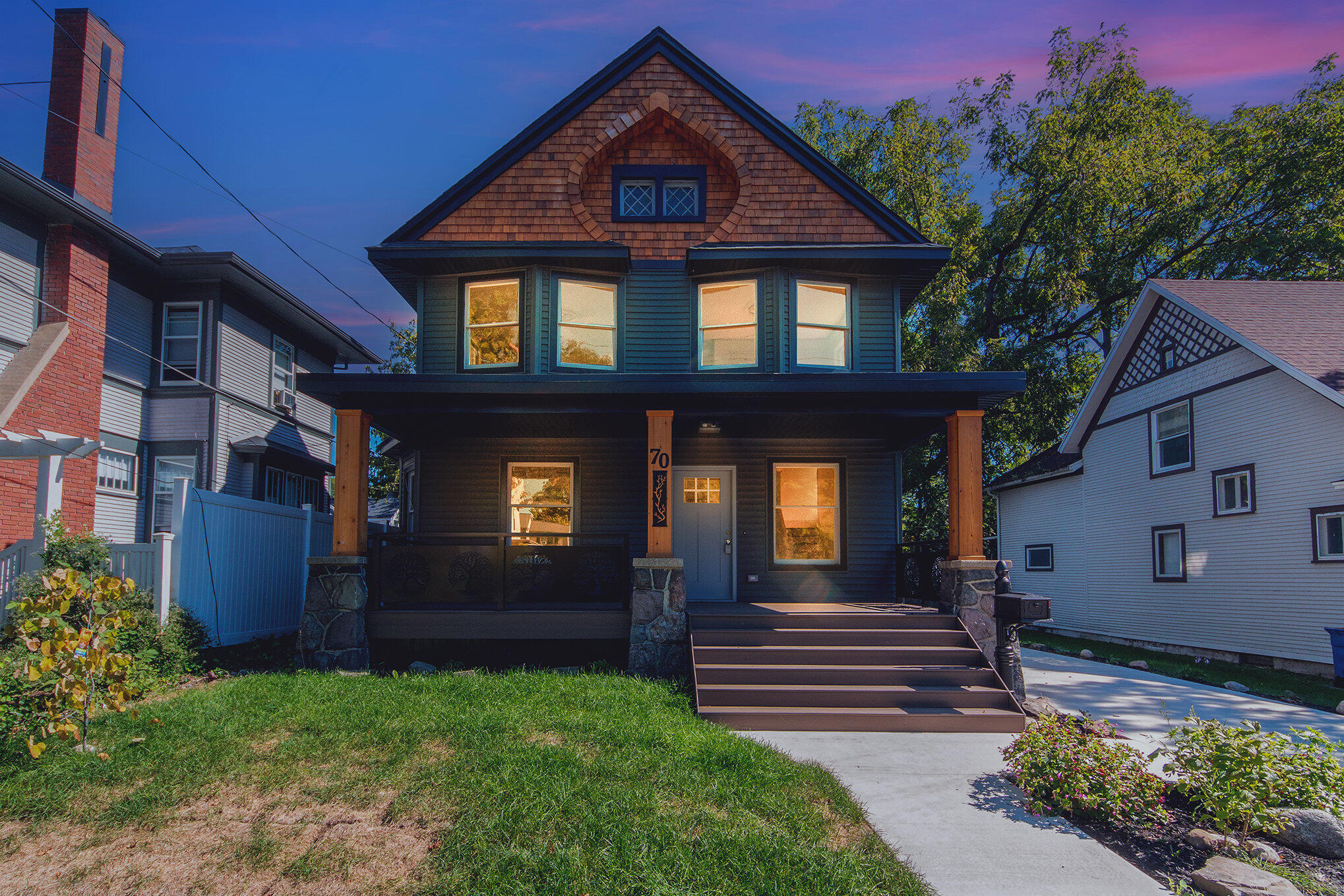 70 Grand Avenue NE