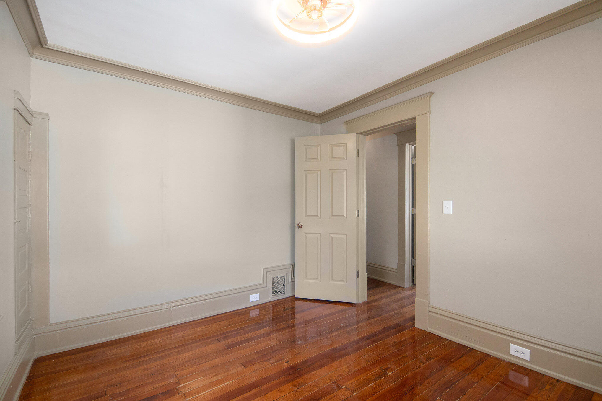 70 Grand Avenue NE