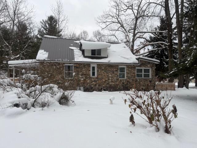 2053 W Parklane