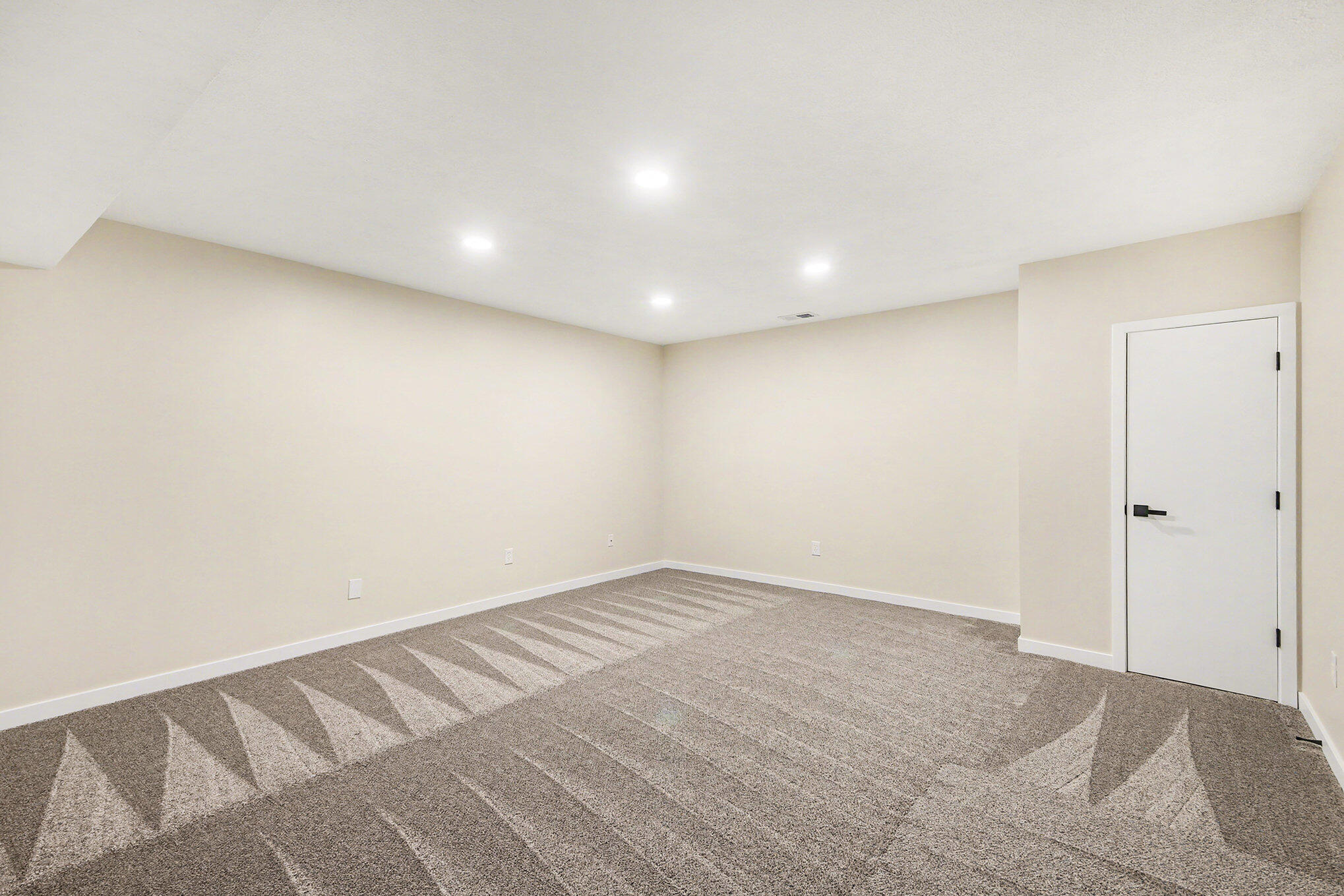 2671 Stonebluff Drive SW