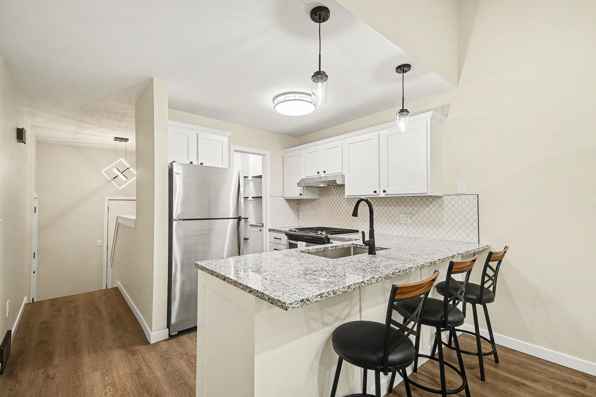 2671 Stonebluff Drive SW