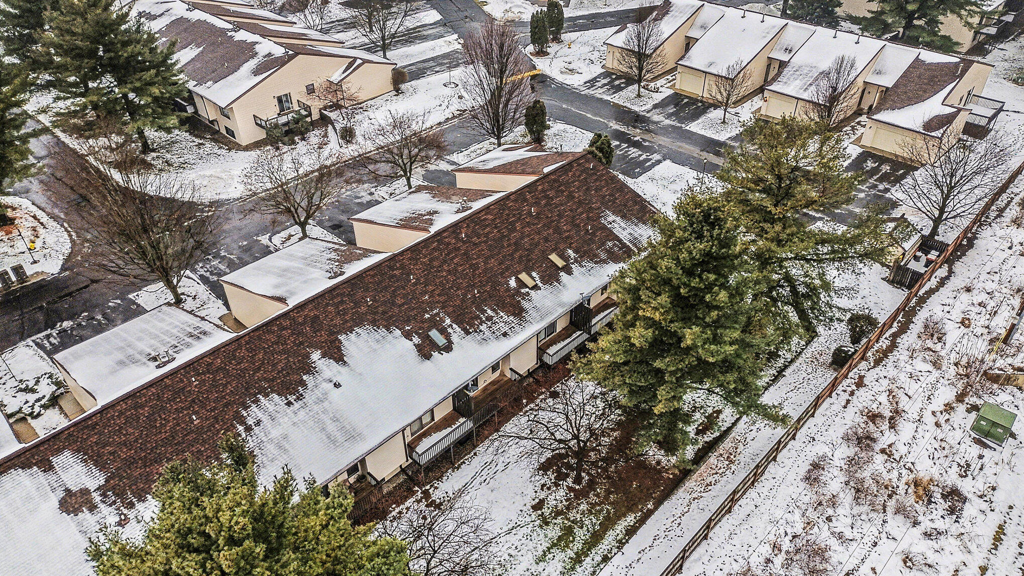 2671 Stonebluff Drive SW