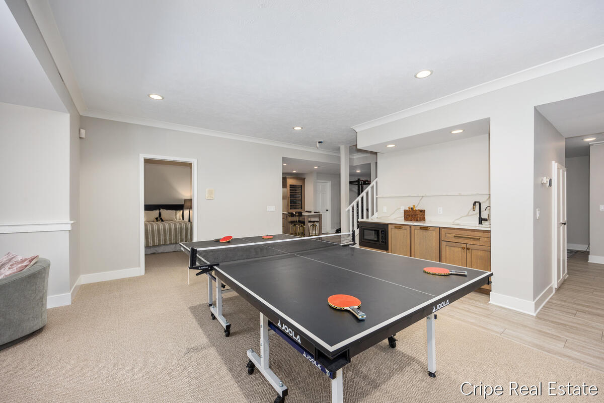 1620 Foothills Trail NE