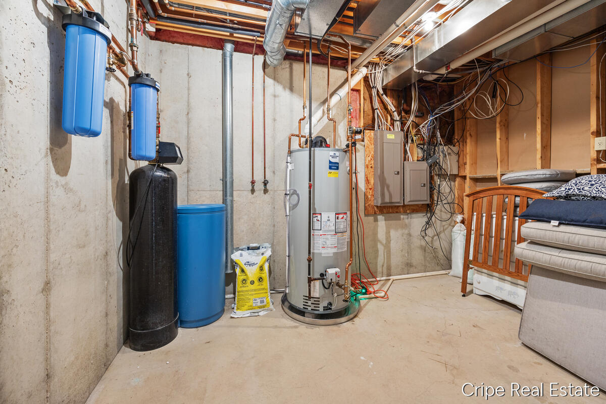 1620 Foothills Trail NE