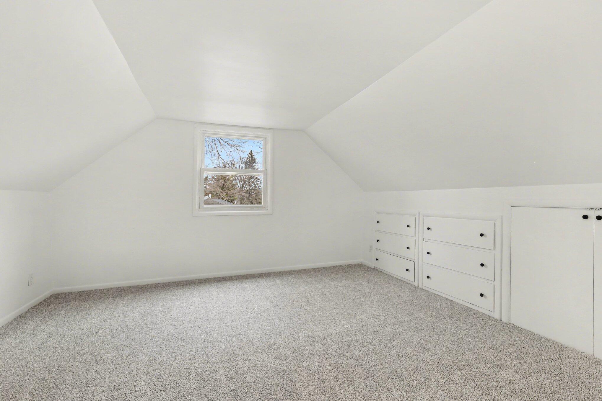 6672 Cascade Road SE