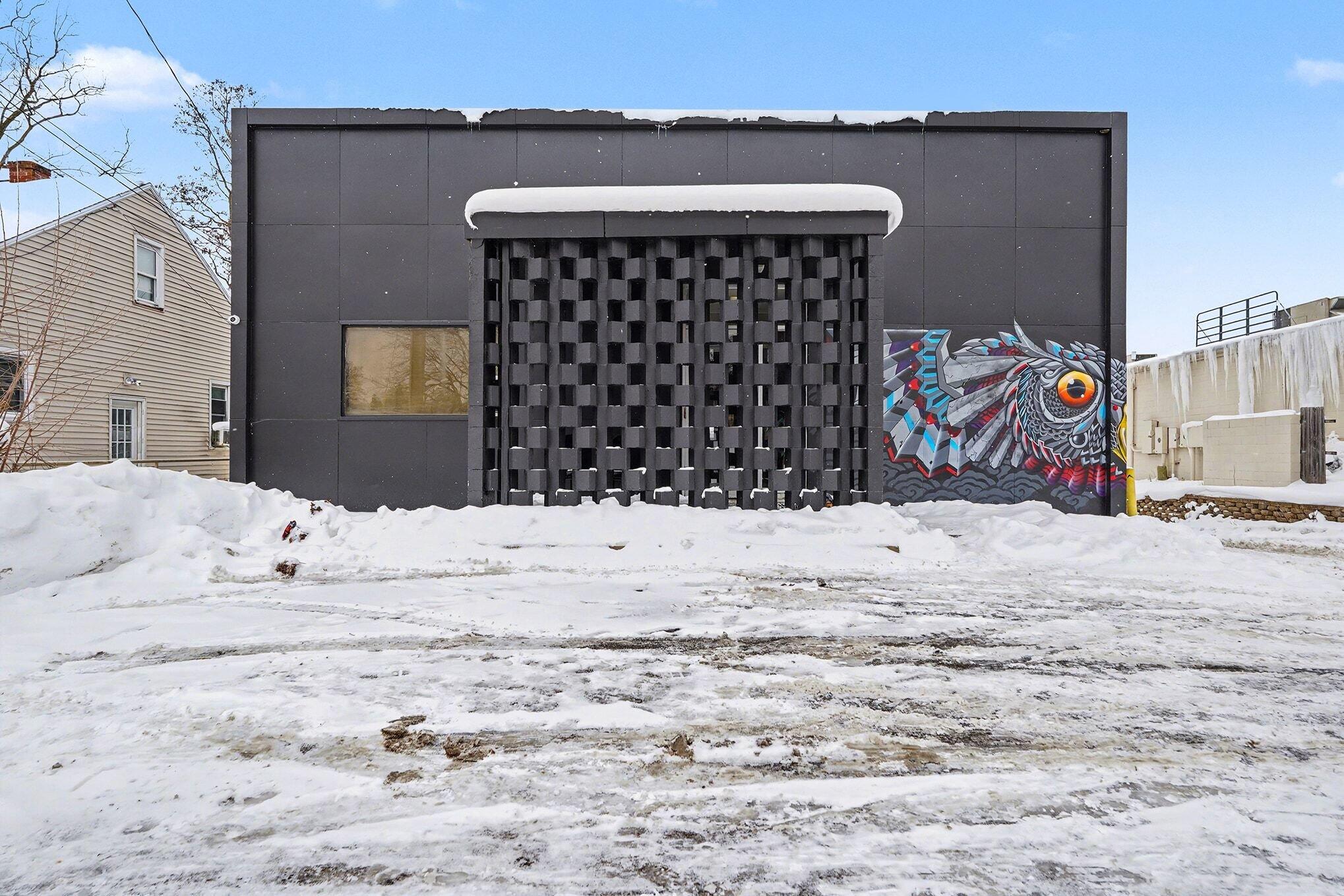 2015 Kalamazoo Avenue SE