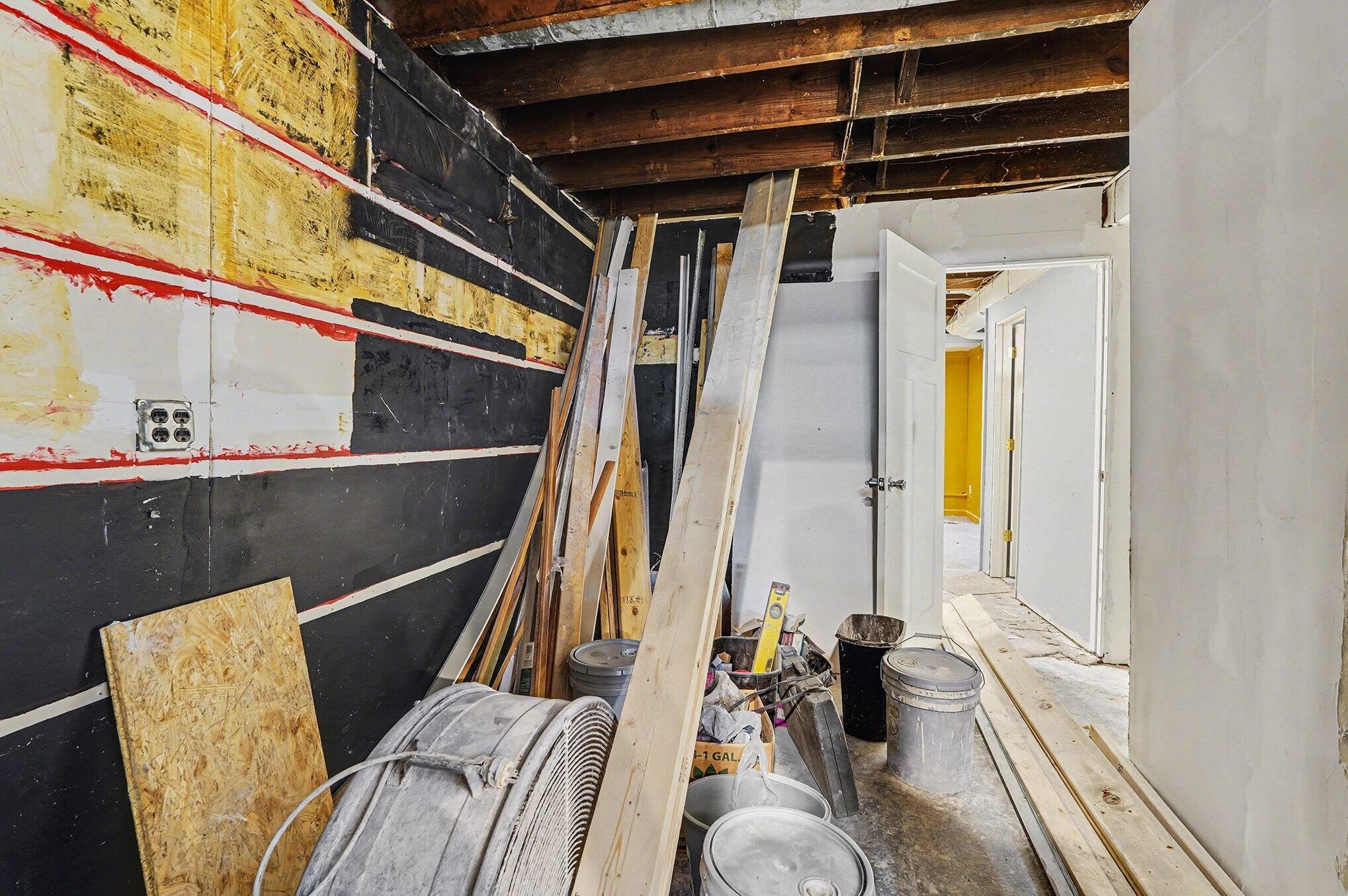 2015 Kalamazoo Avenue SE