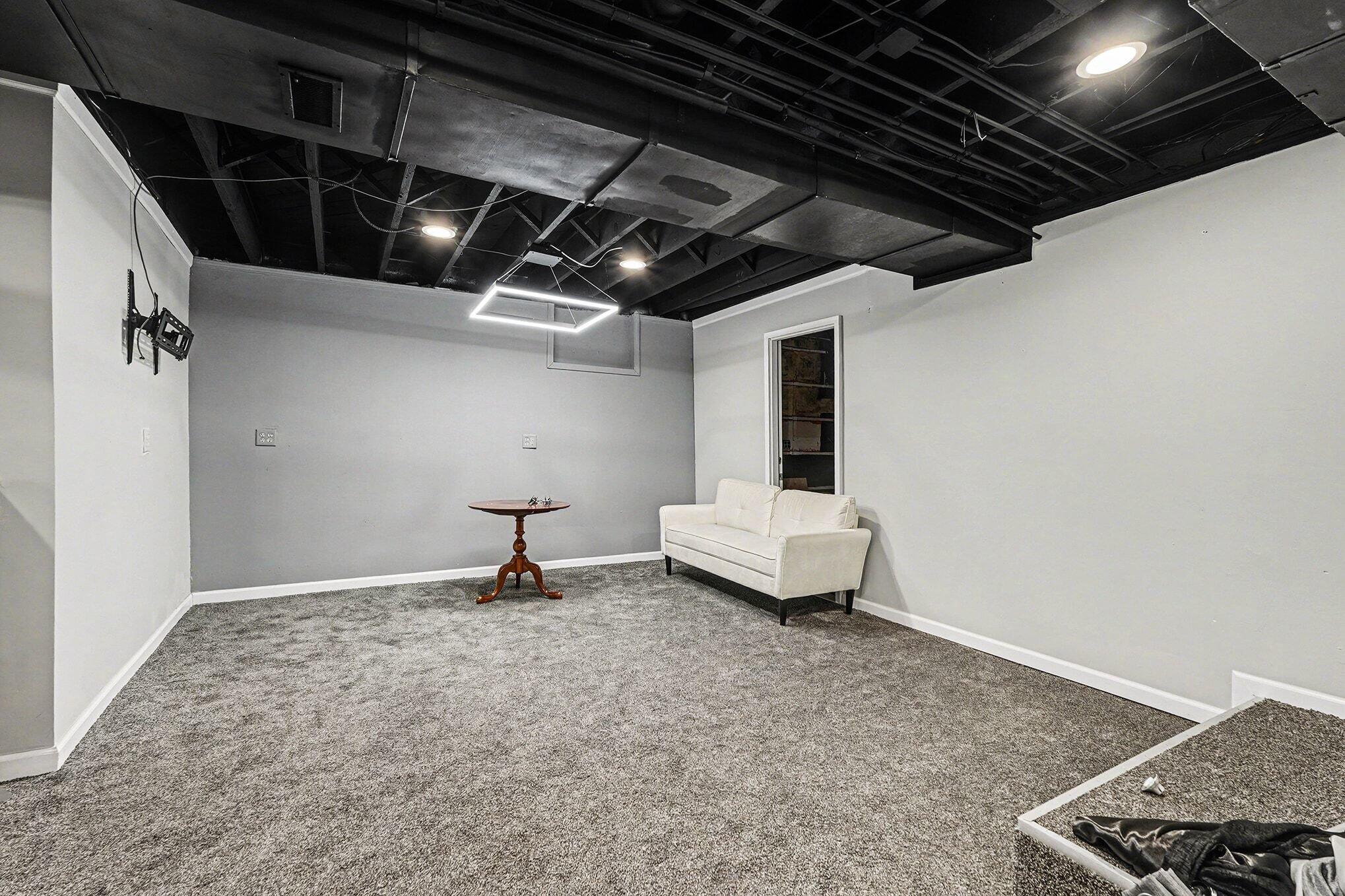 2015 Kalamazoo Avenue SE