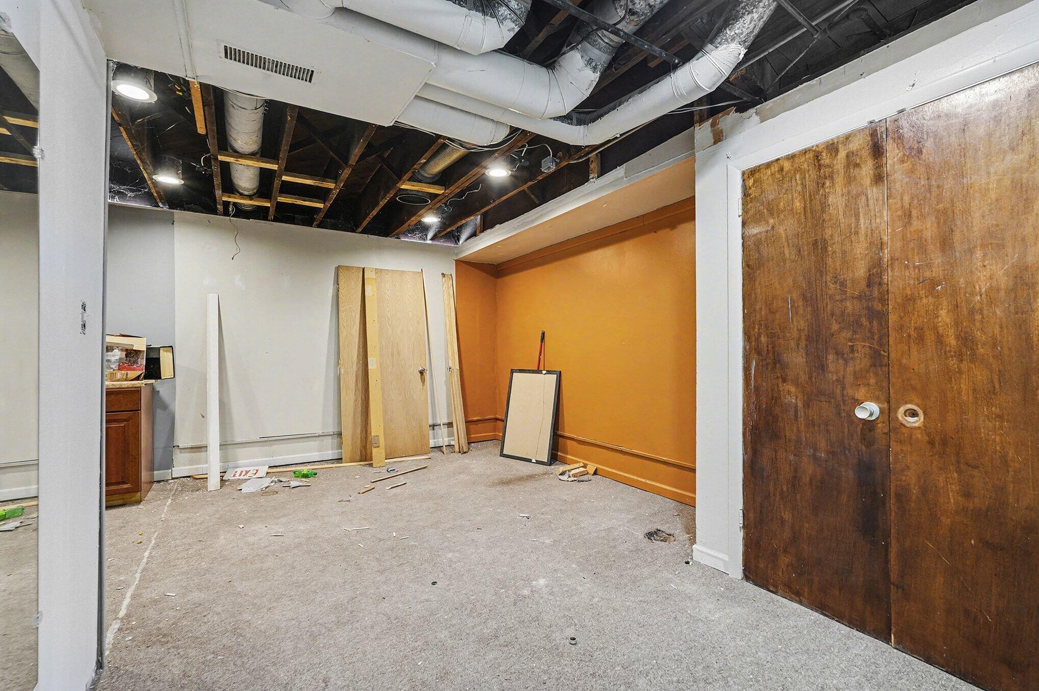 2015 Kalamazoo Avenue SE