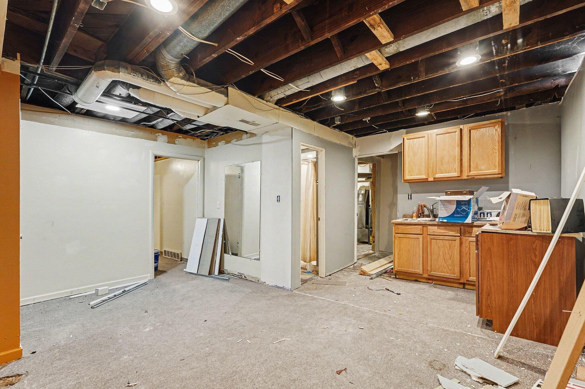 2015 Kalamazoo Avenue SE