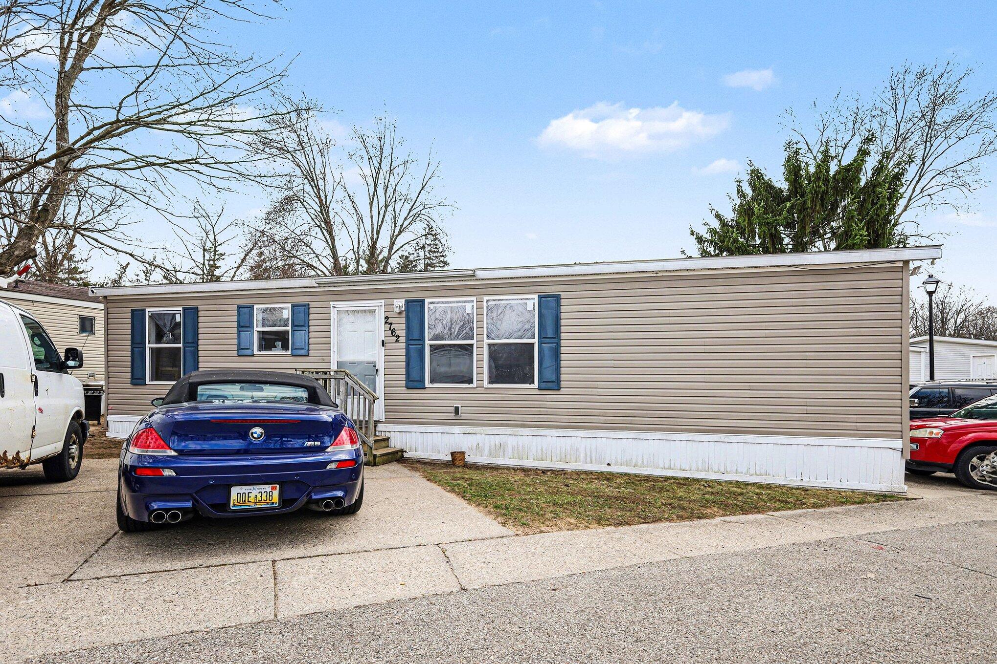 2762 Regina Street SW 338