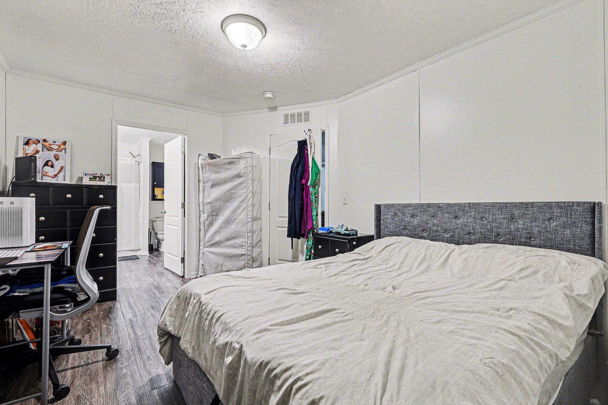 2762 Regina Street SW 338