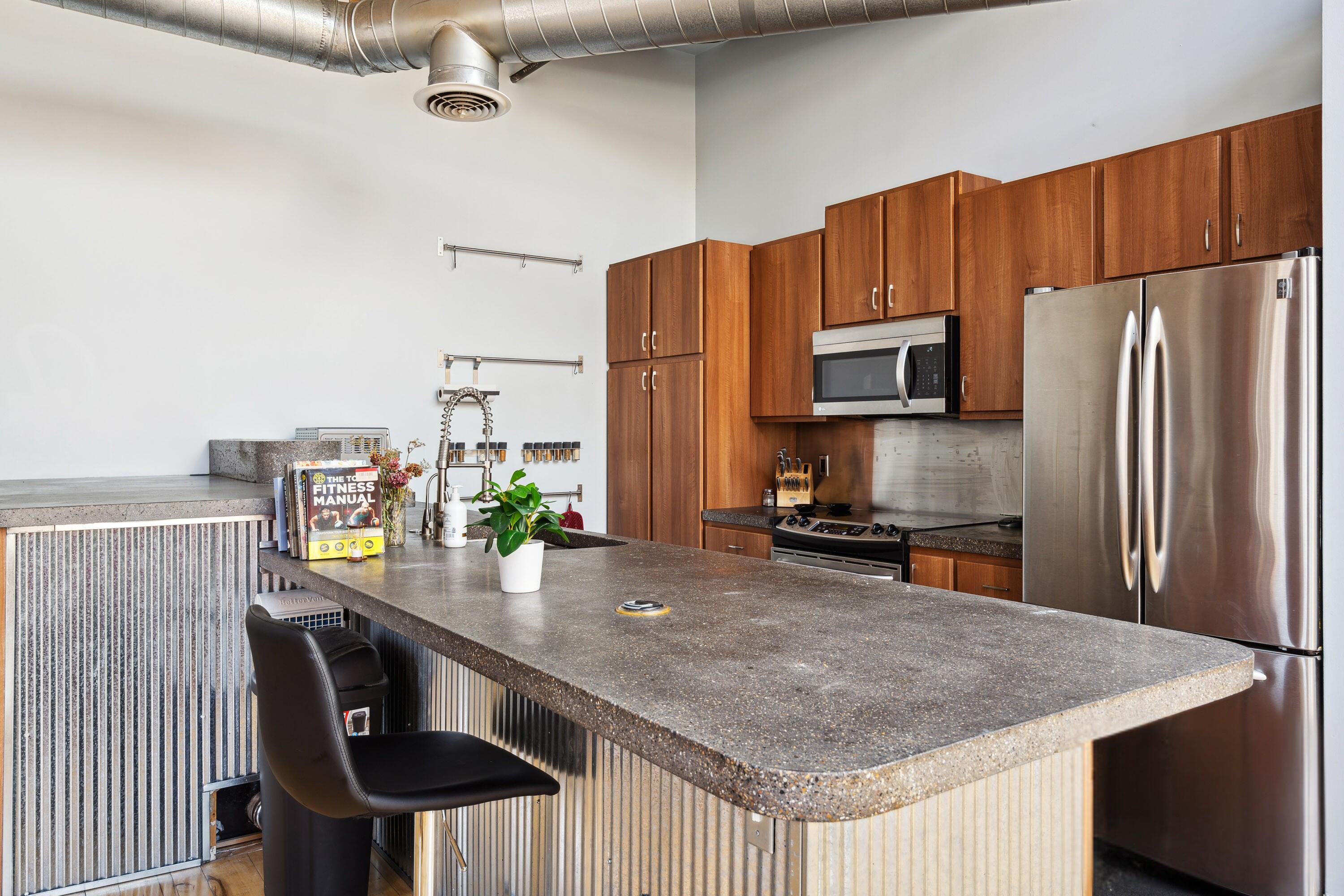 40 Monroe Center Street NW 311