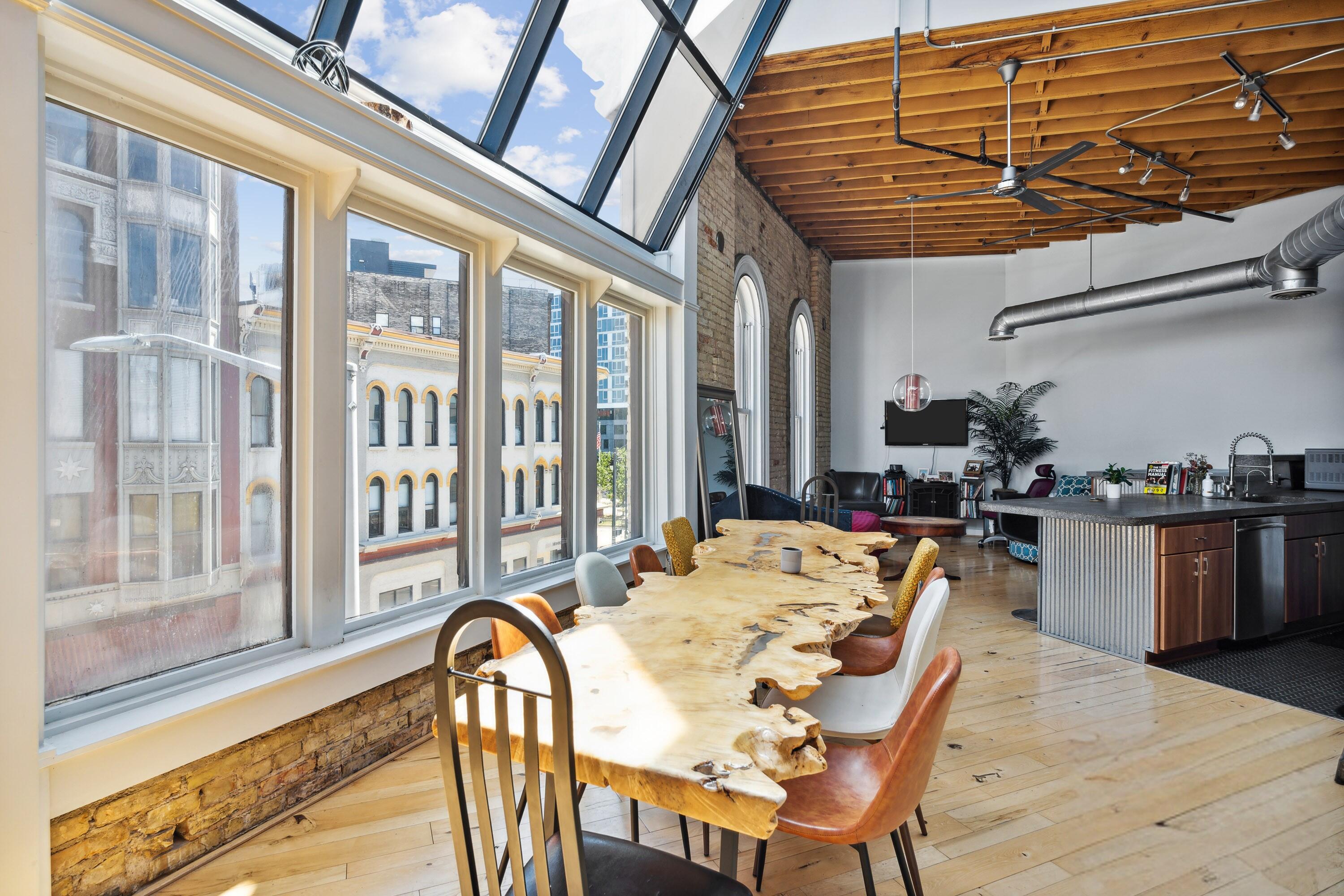 40 Monroe Center Street NW 311