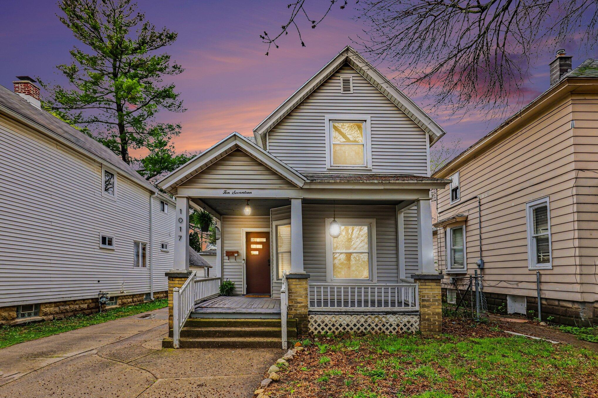 1017 Mc Reynolds Avenue NW