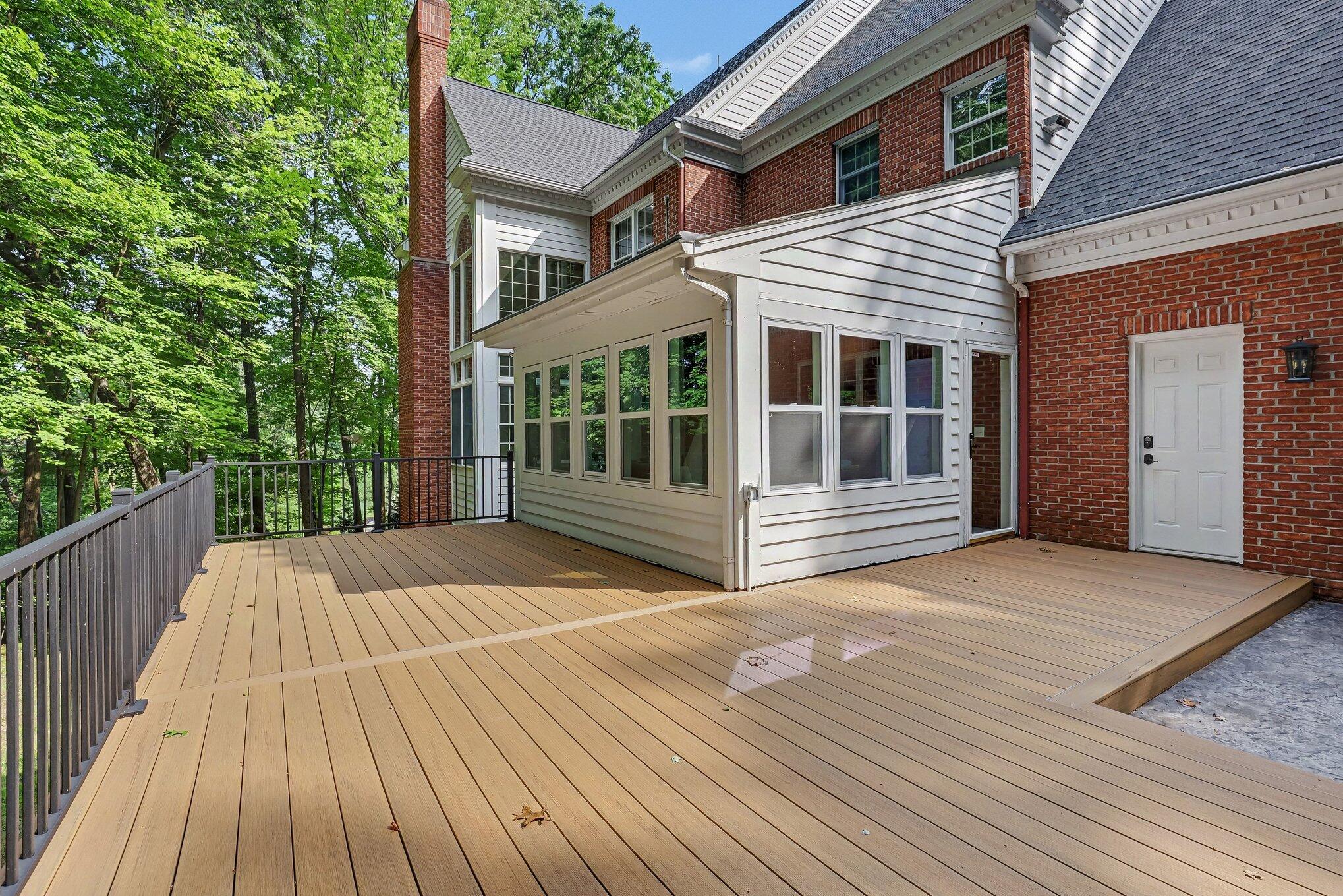 1233 Ballybunion Court SE