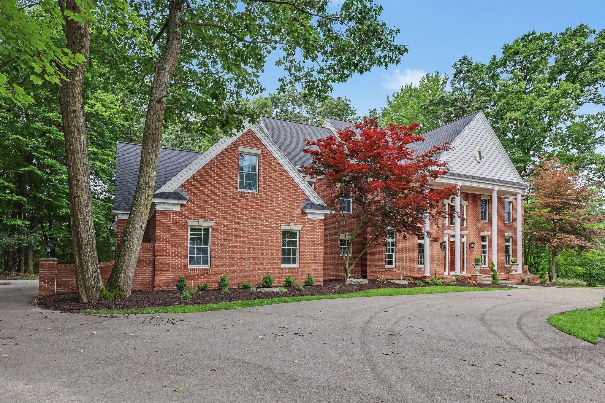 1233 Ballybunion Court SE