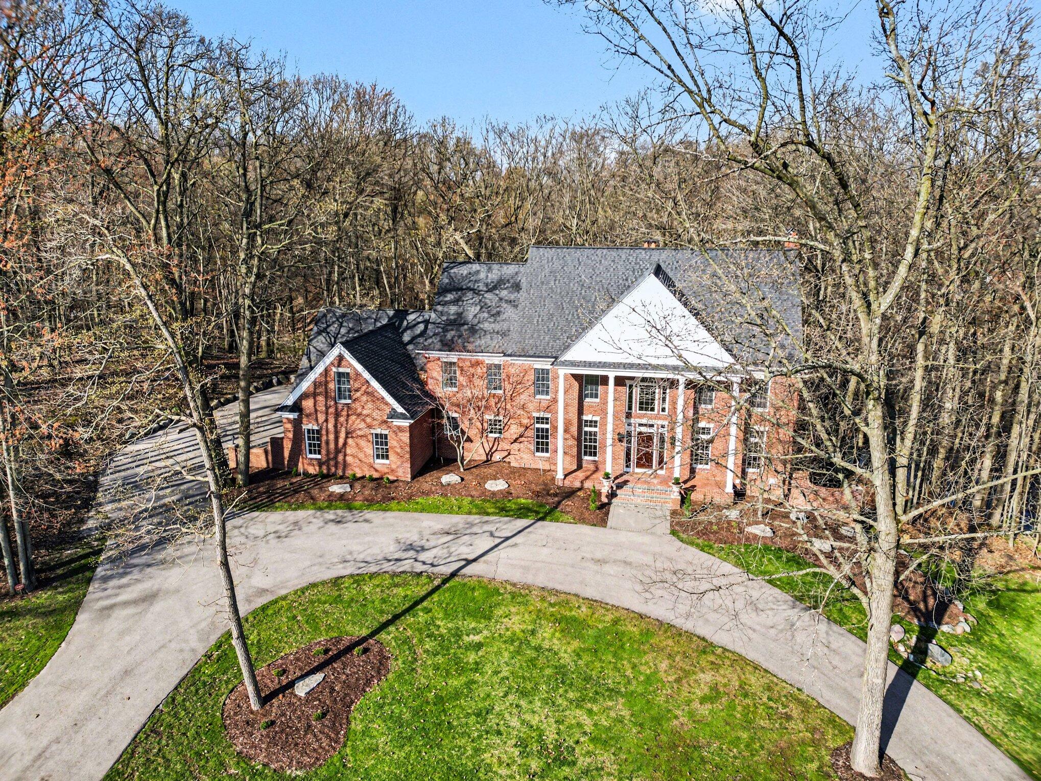 1233 Ballybunion Court SE
