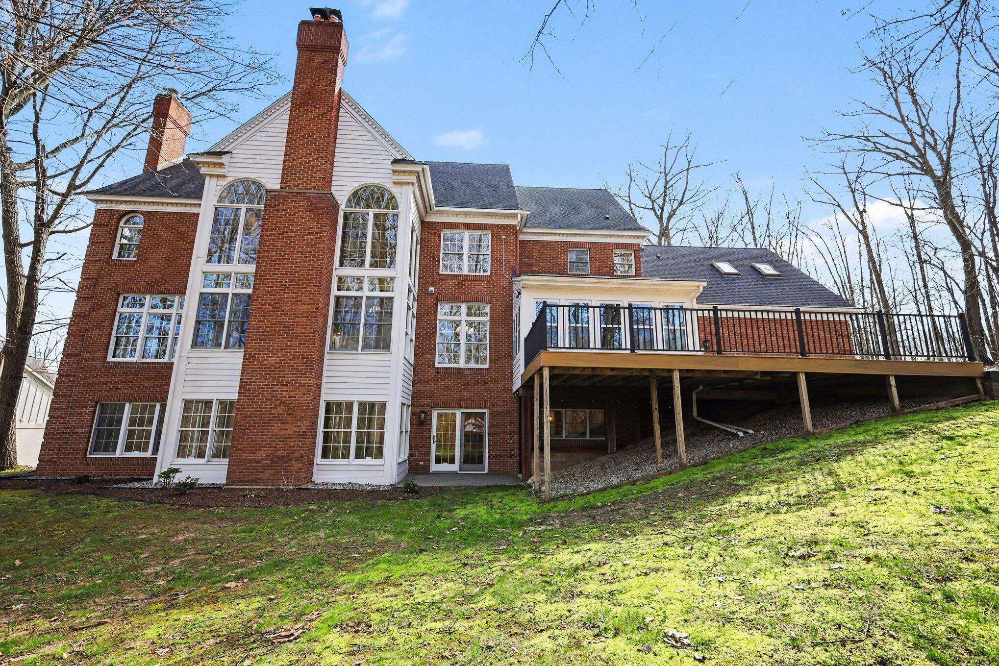 1233 Ballybunion Court SE