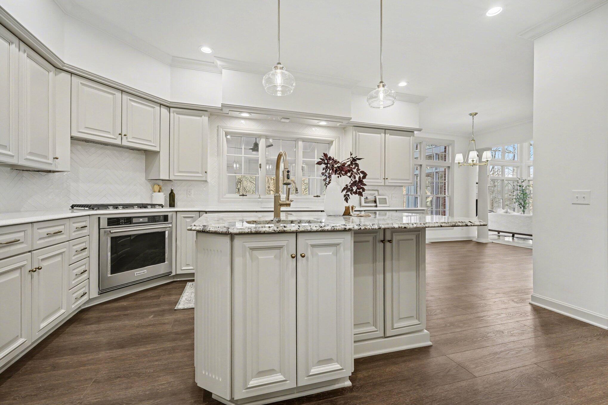 1233 Ballybunion Court SE