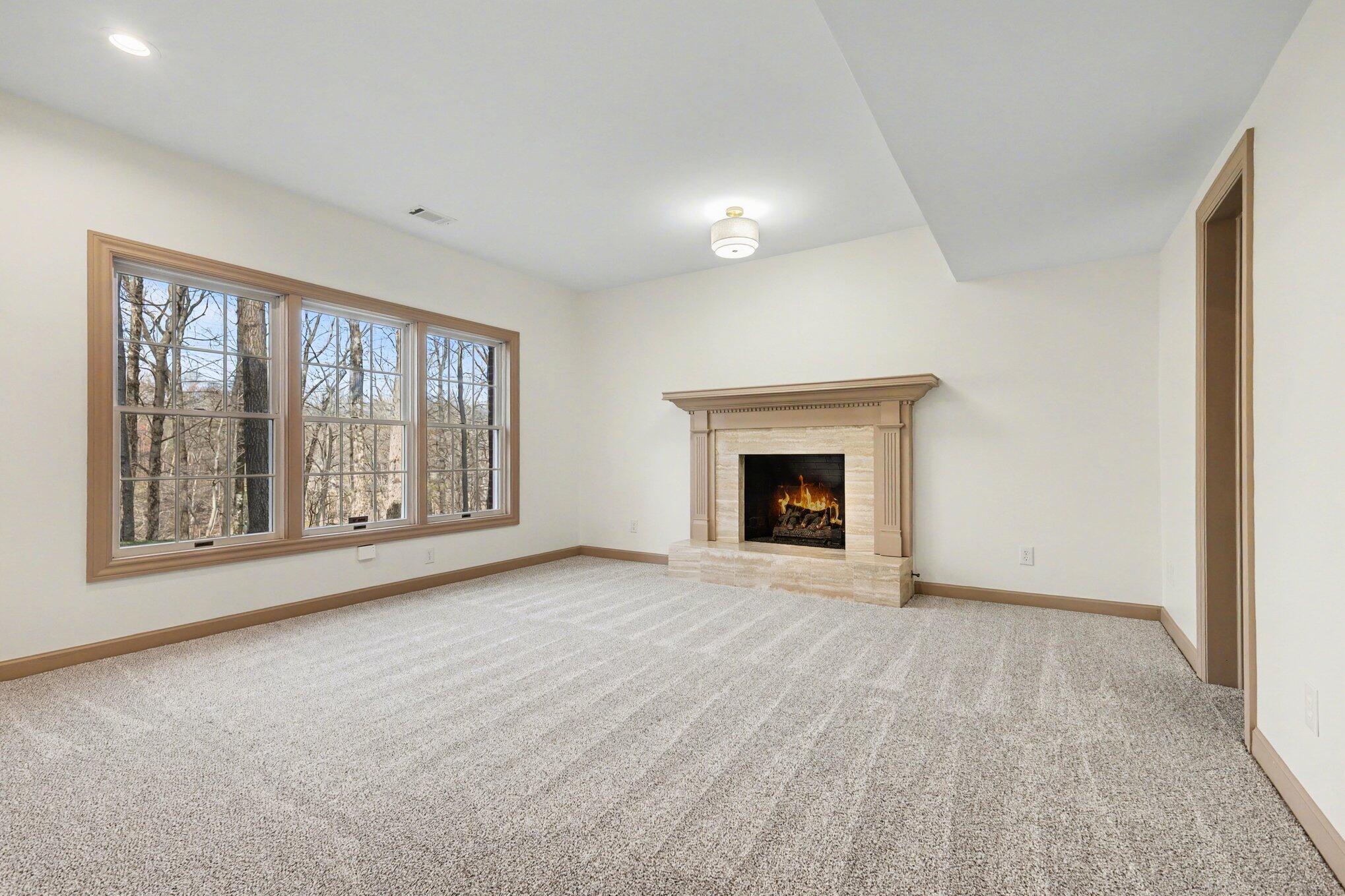 1233 Ballybunion Court SE