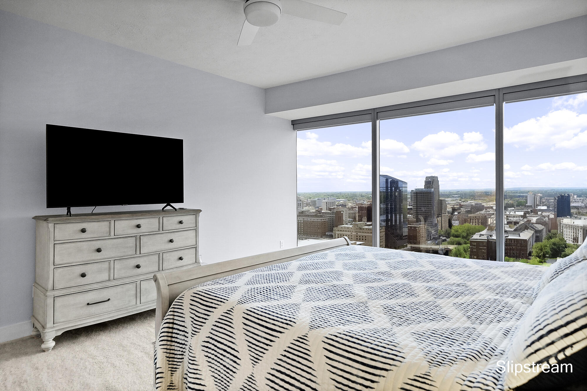 335 Bridge Street NW 2200
