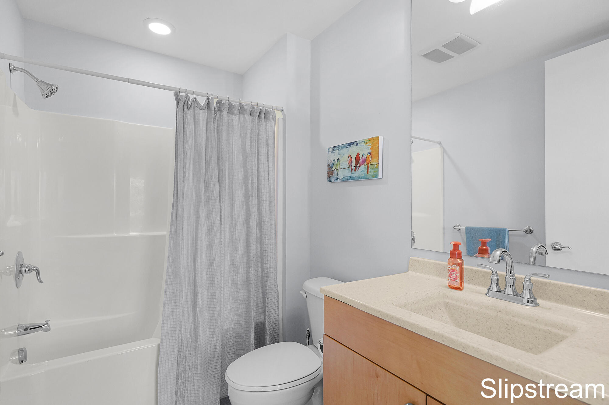 335 Bridge Street NW 2200