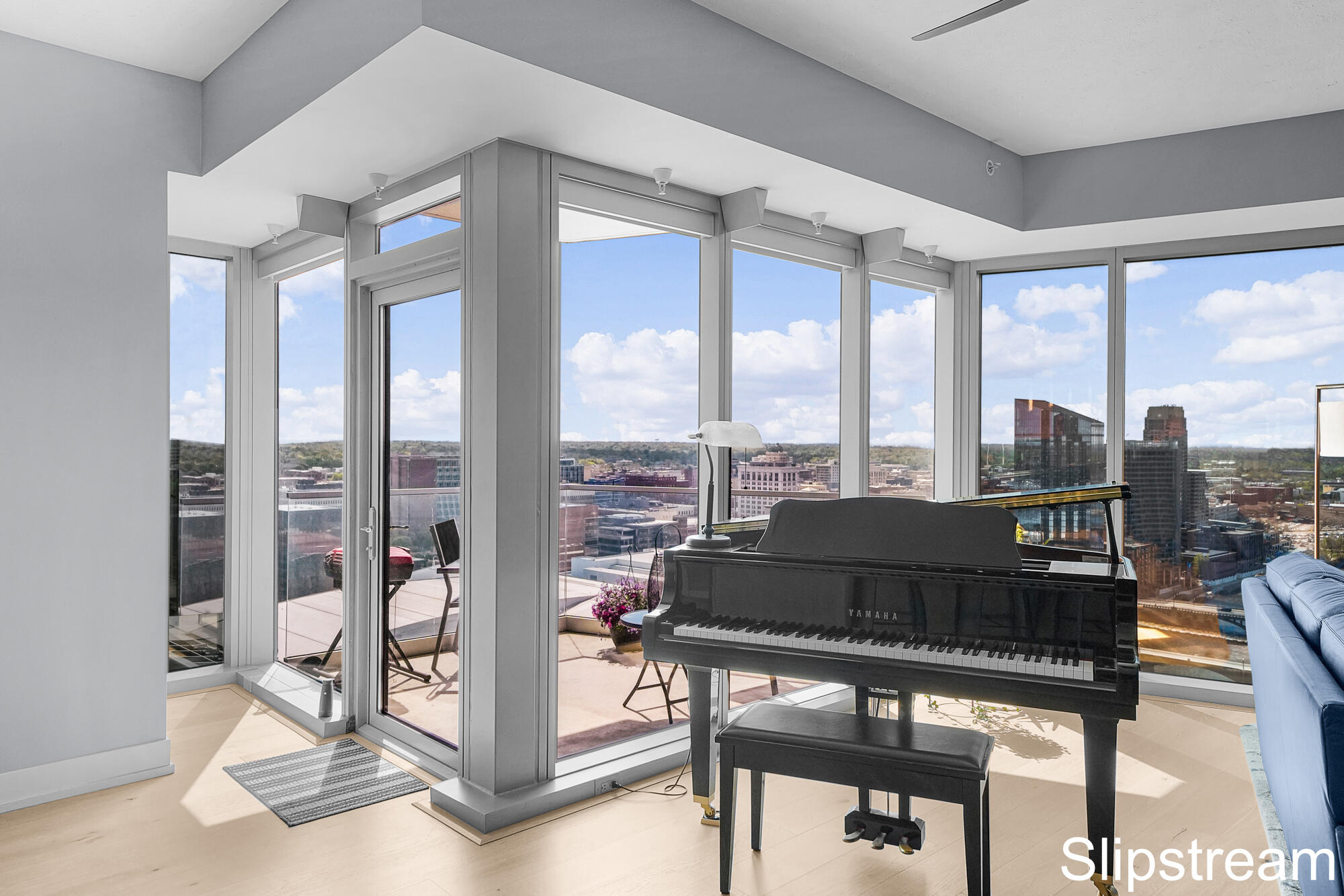 335 Bridge Street NW 2200