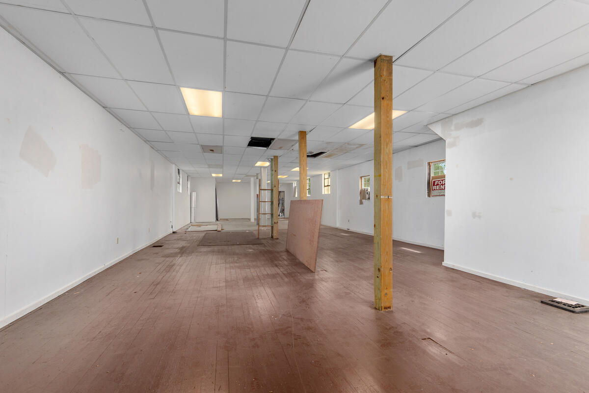 755 757 Portage Street