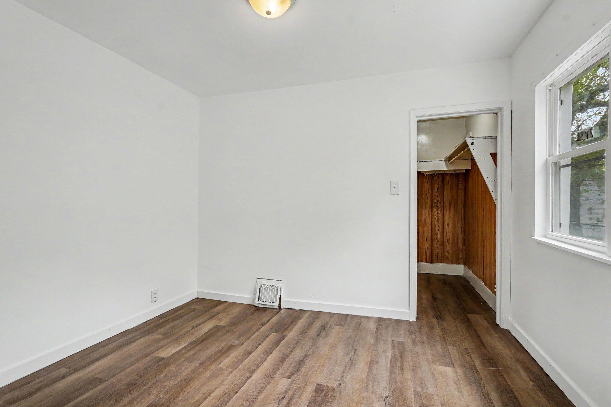 1774 Dyson Street
