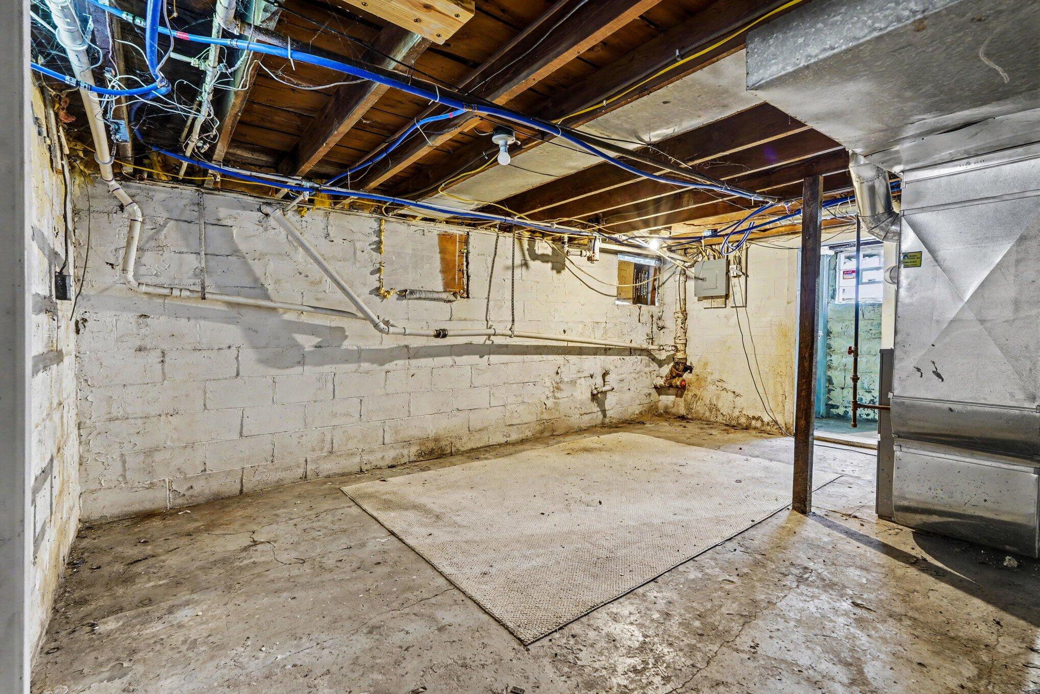 1774 Dyson Street