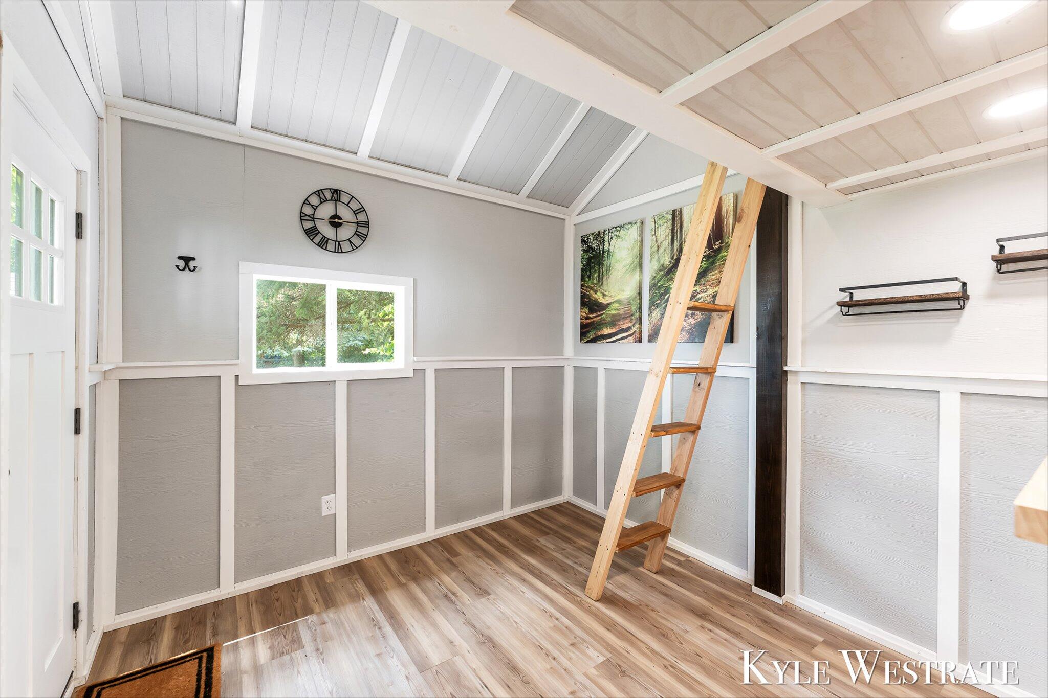 161 Rollingwood Drive