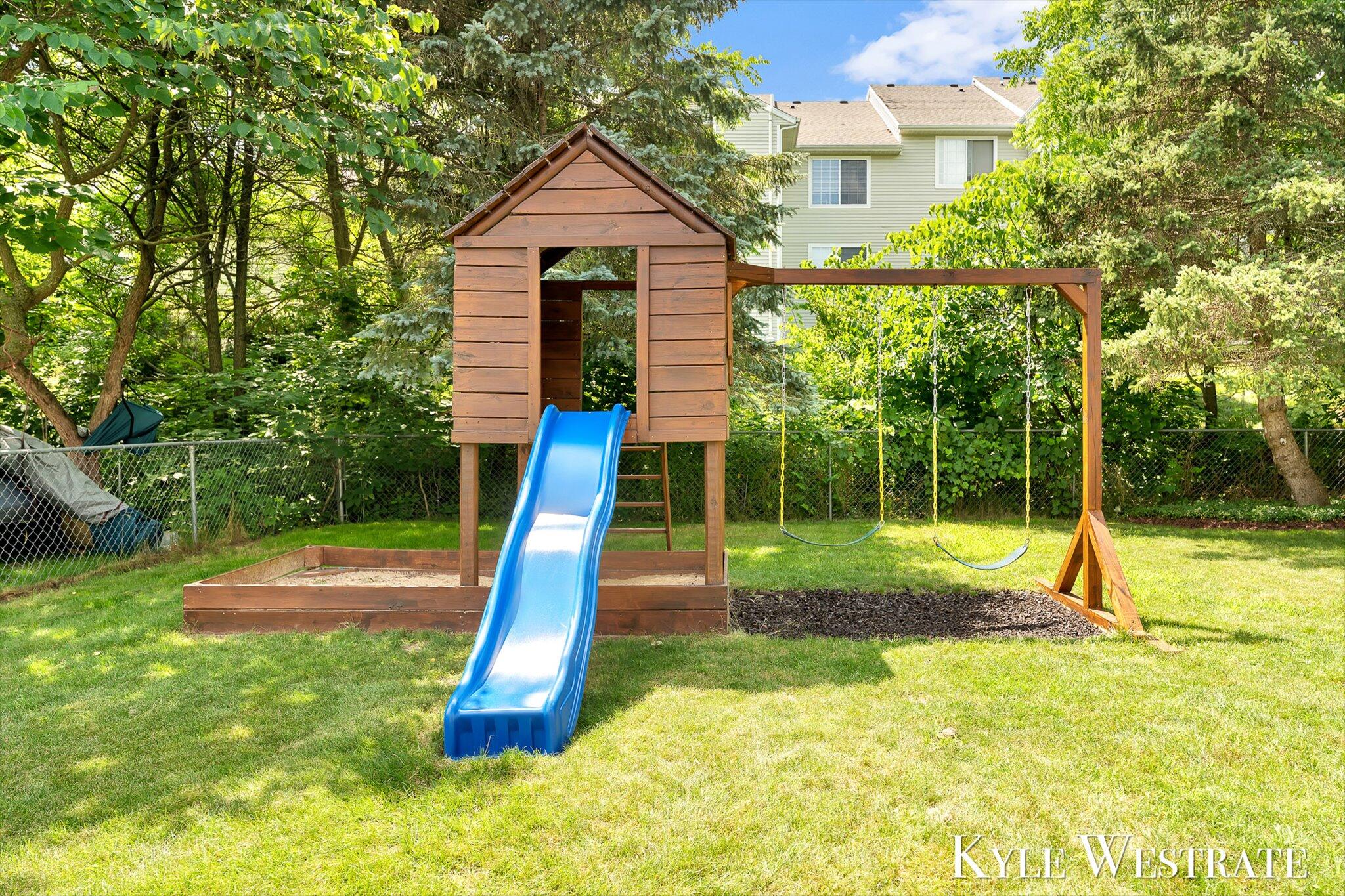 161 Rollingwood Drive