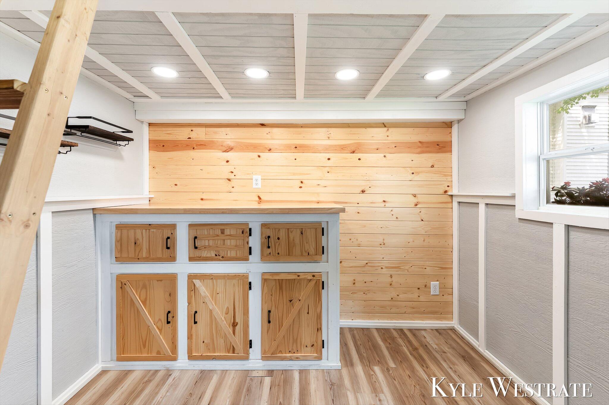 161 Rollingwood Drive