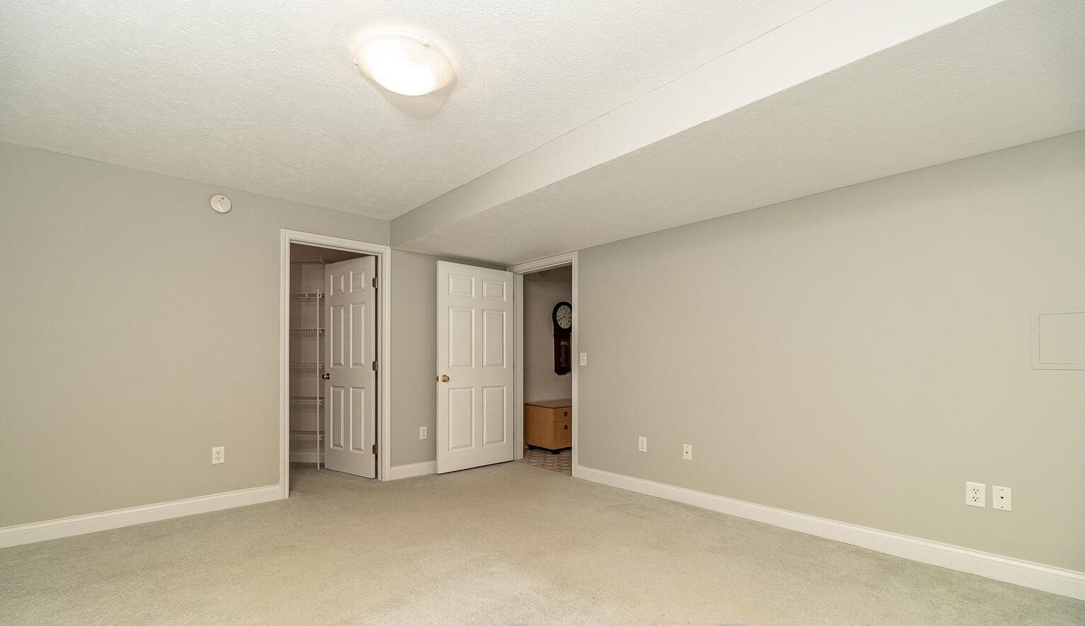 5450 W Heathwood Drive SE